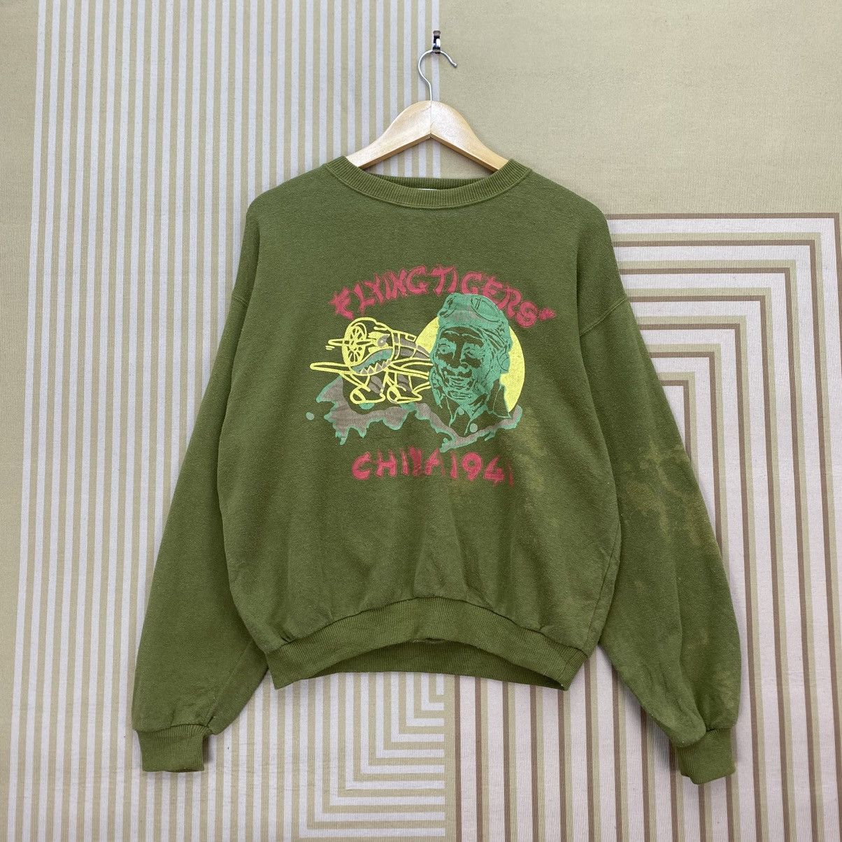 Japanese Brand 🐐Vintage Faded GMB 90s Graphics Sweatshirt Size US M / EU 48-50 / 2 - 1 Thumbnail