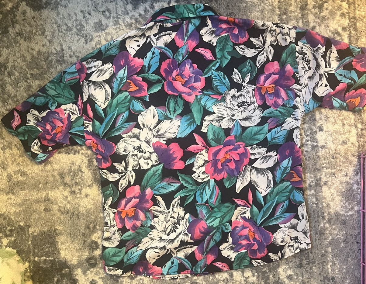 Vintage Vintage Michele Leslie of California Women’s Blouse floral Size ONE SIZE - 6 Thumbnail