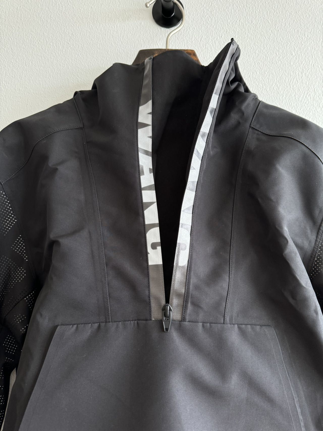 Alexander Wang × H&M Alexander Wang X H&M Hooded jacket Size XS / US 0-2 / IT 36-38 - 4 Thumbnail