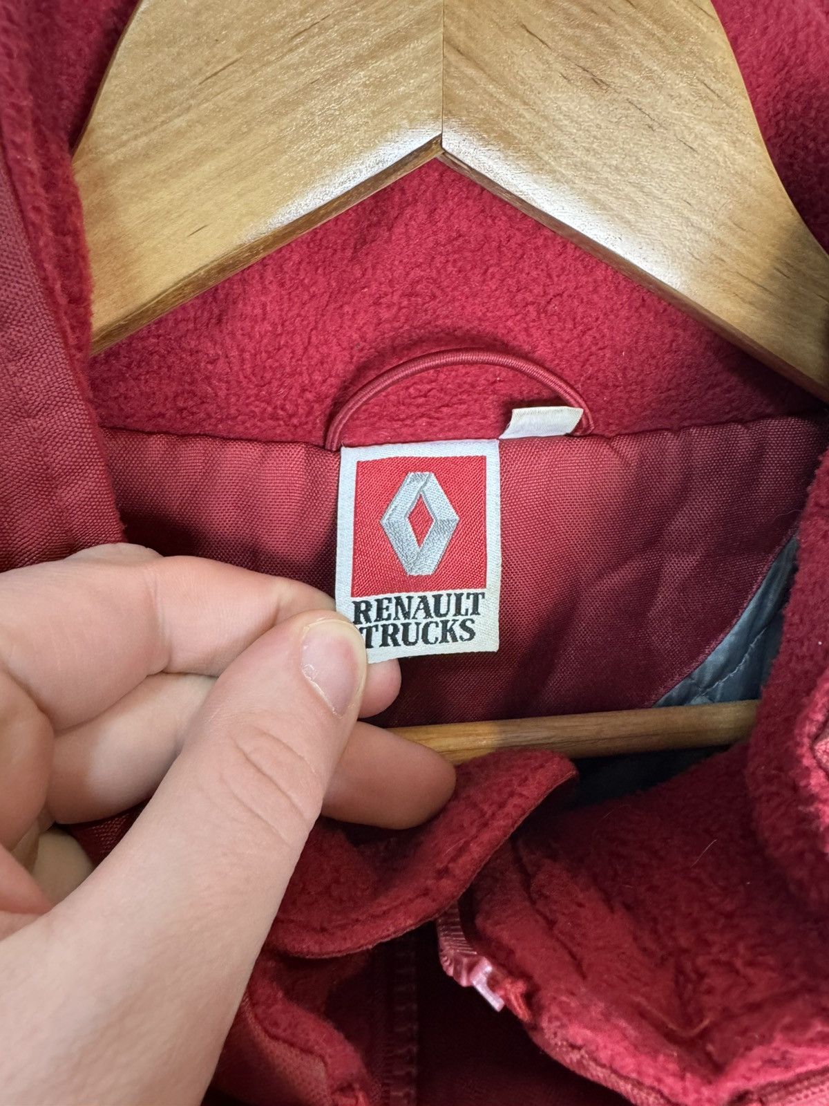 Vintage Vintage Renault Trucks Red Workwear Jacket Size US XL / EU 56 / 4 - 4 Thumbnail