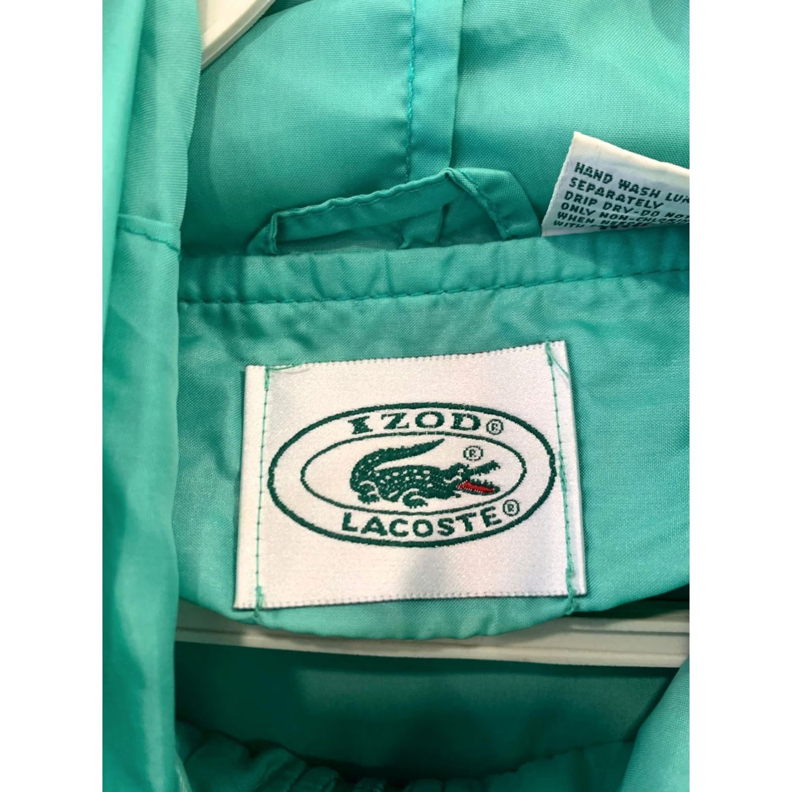 Izod VINTAGE IZOD Lacoste Anorak Windbreaker Jacket Men’s Large Teal Mint Hooded 80s Size US L / EU 52-54 / 3 - 3 Thumbnail