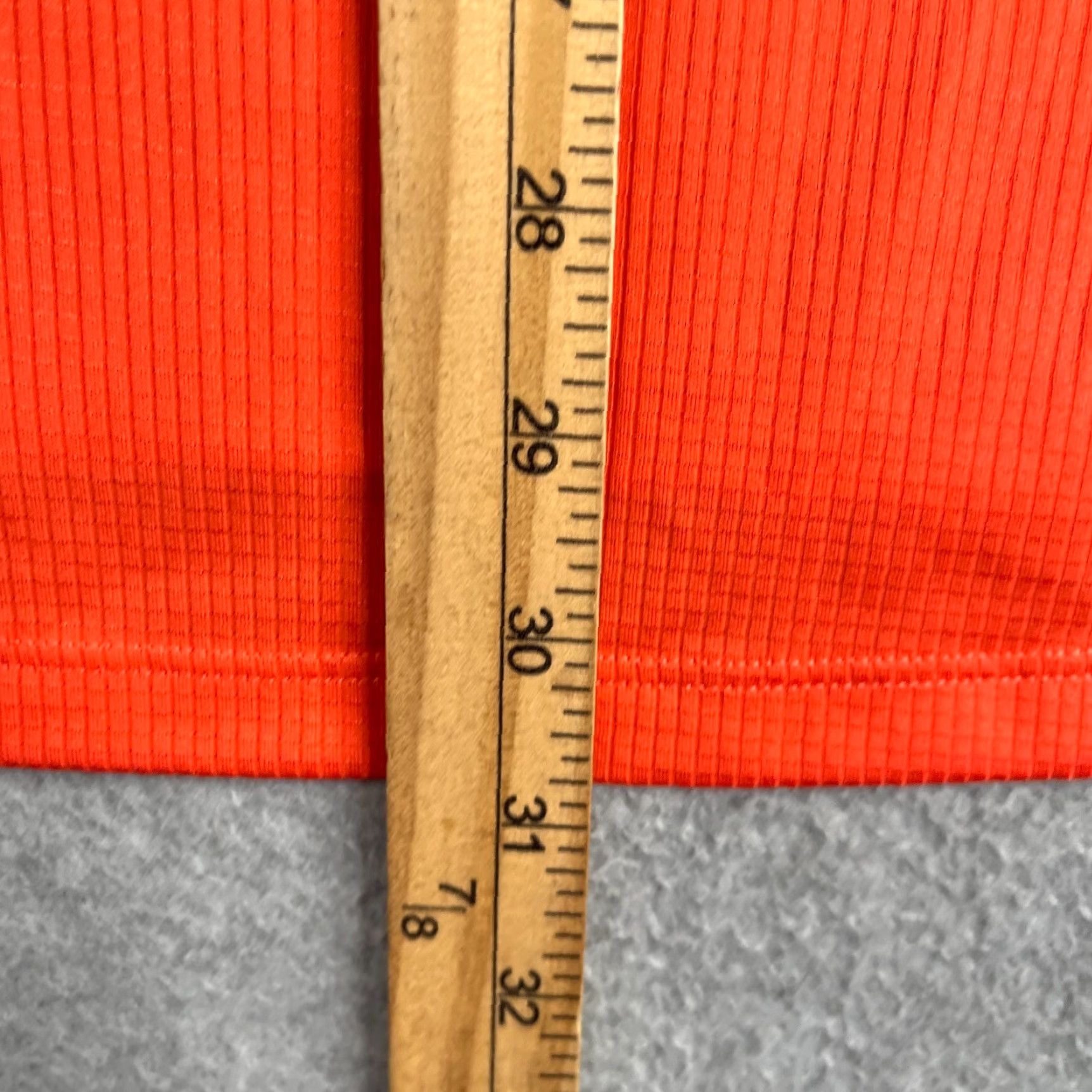Under Armour VINTAGE not applicable; Under Armour HeatGear Gym Shirt 2XL Orange Black print Stretch Lightweight mens Size US XXL / EU 58 / 5 - 8 Thumbnail