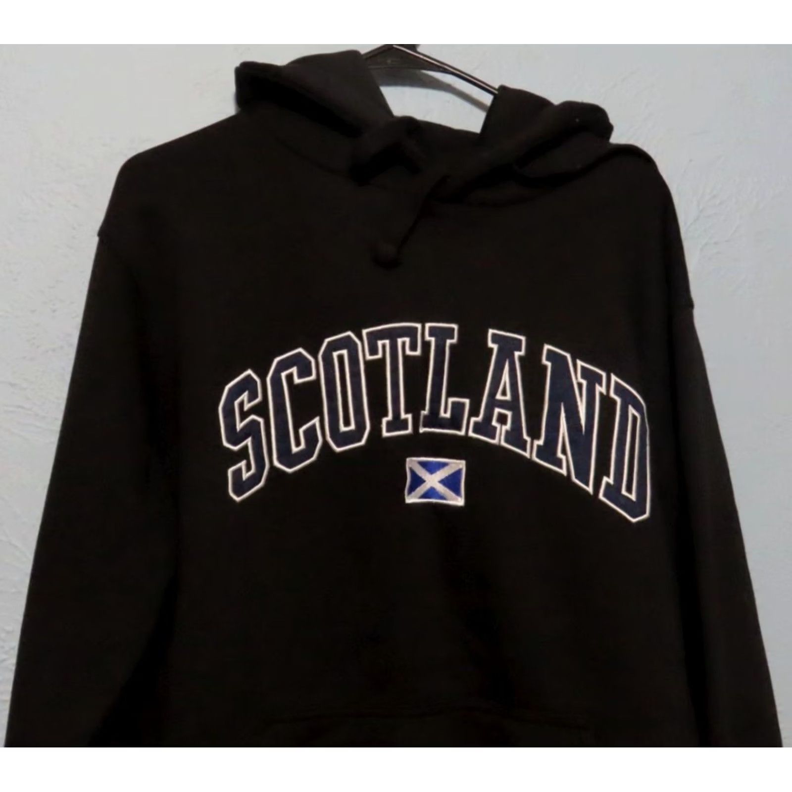 Pringle Of Scotland Pride of Scotland Hoodie Graphic Print Black Men's XL Pullover Hooded Embroidery Print All Seasons Size US XL / EU 56 / 4 - 3 Thumbnail