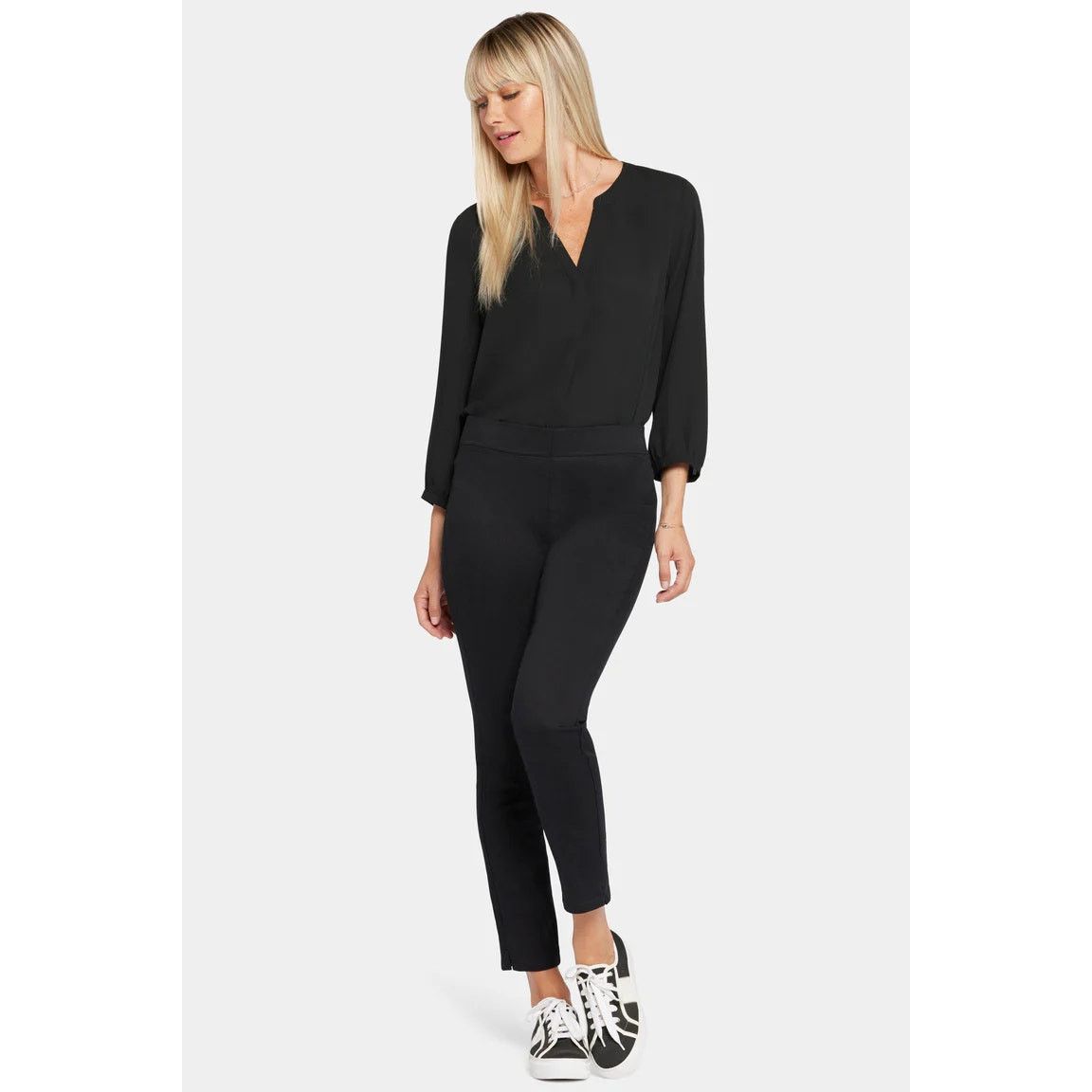 NYDJ Not Your Daughter's Jeans Black Denim Pull-On Small 0-2-4 Size 26" / US 2 / IT 38 - 1 Thumbnail
