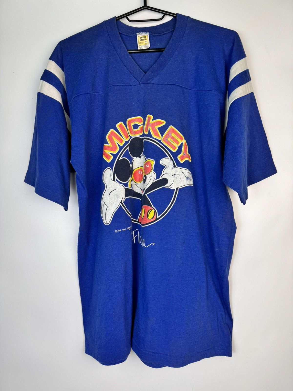 Velva Sheen Vintage 80s Mickey Mouse T Shirt Large Velva Sheen Size US XL / EU 56 / 4 - 1 Thumbnail