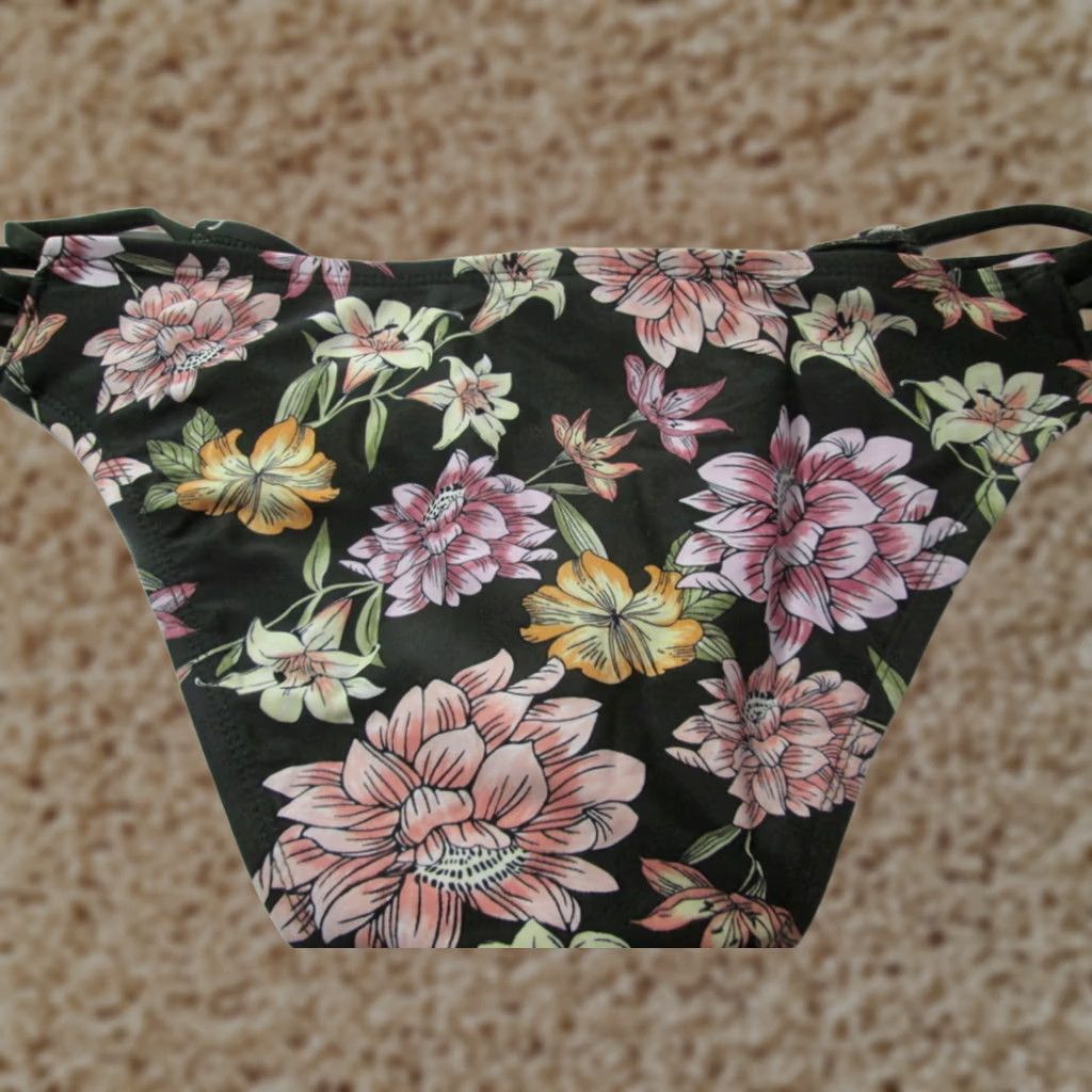 Mossimo Mossimo Womens Bikini Bottom Khaki Floral Cheeky Straps Side M Swimwear Size 32" / US 10 / IT 46 - 1 Thumbnail