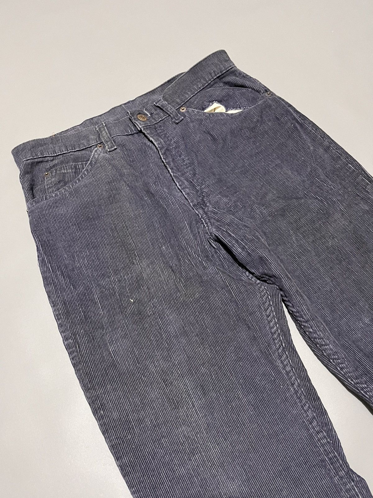 Levi's Vintage 1980’s Levi’s 517 Corduroy Boot Cut USA Size US 32 / EU 48 - 10 Thumbnail