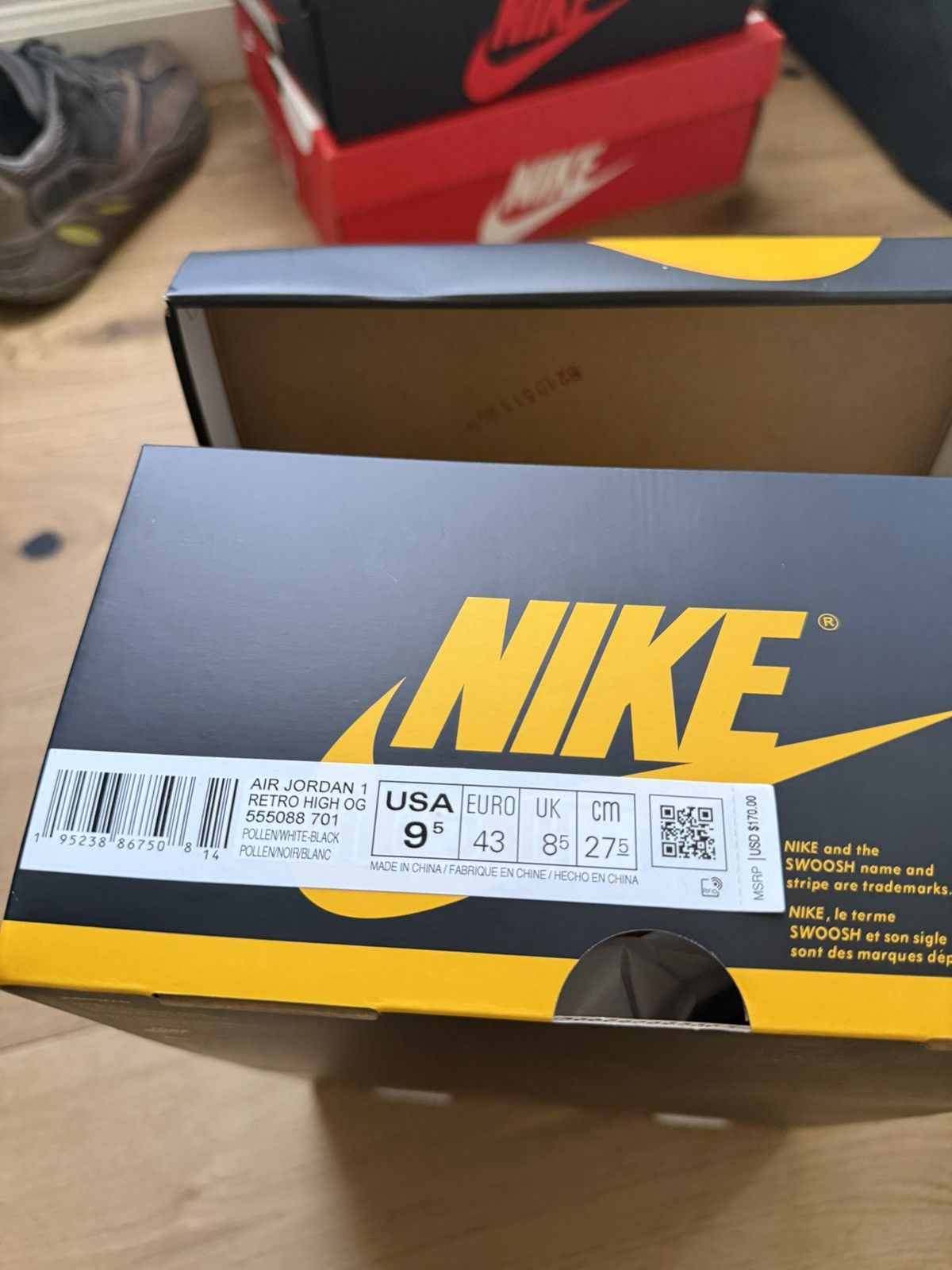 Jordan Brand NIKE AIR JORDAN 1 “POLLEN” HI TOP SNEAKERS Size US 9.5 / EU 42-43 - 13 Thumbnail