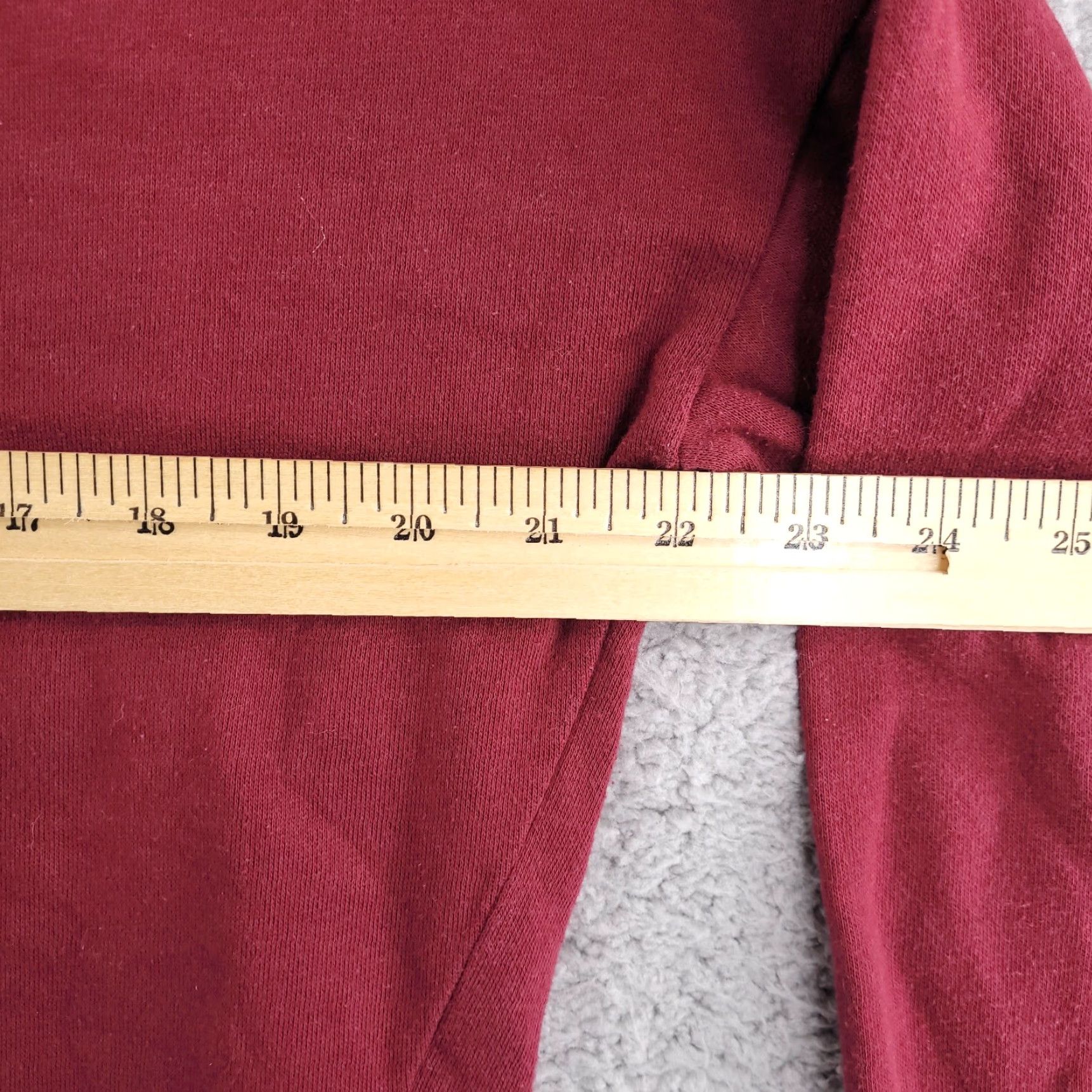 Disney Disney Sweatshirt Snow White Sleepy Dwarves Crewneck Women's Medium Red Size M / US 6-8 / IT 42-44 - 6 Thumbnail