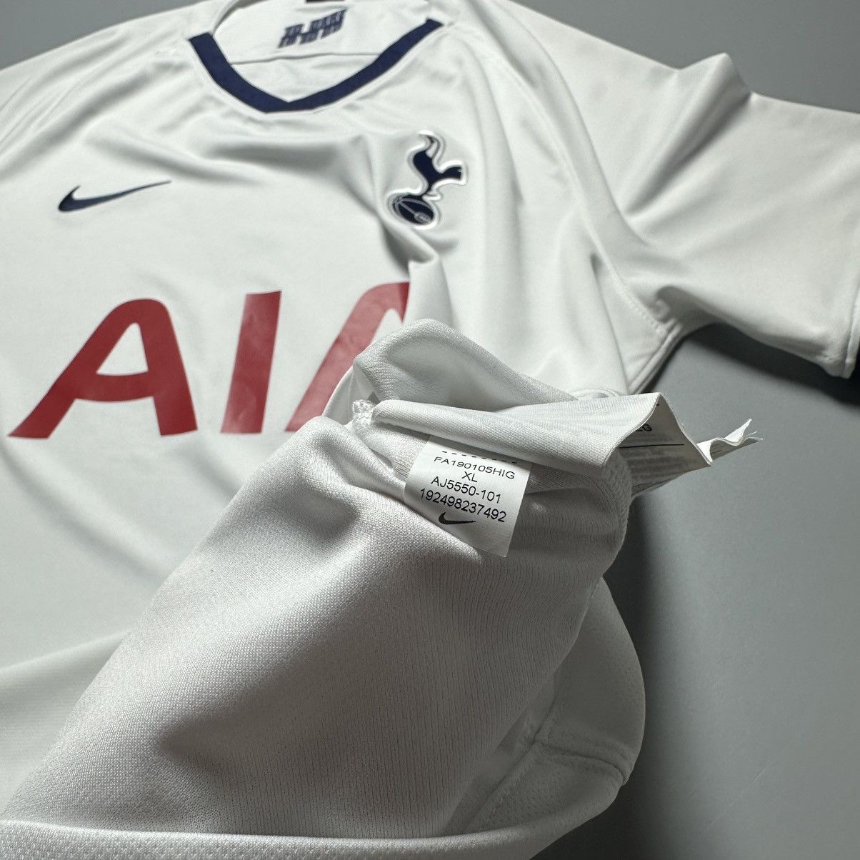 Nike TOTTENHAM NIKE 2019/2020 FOOTBALL HOME JERSEY #7 SON Size US XL / EU 56 / 4 - 12 Thumbnail