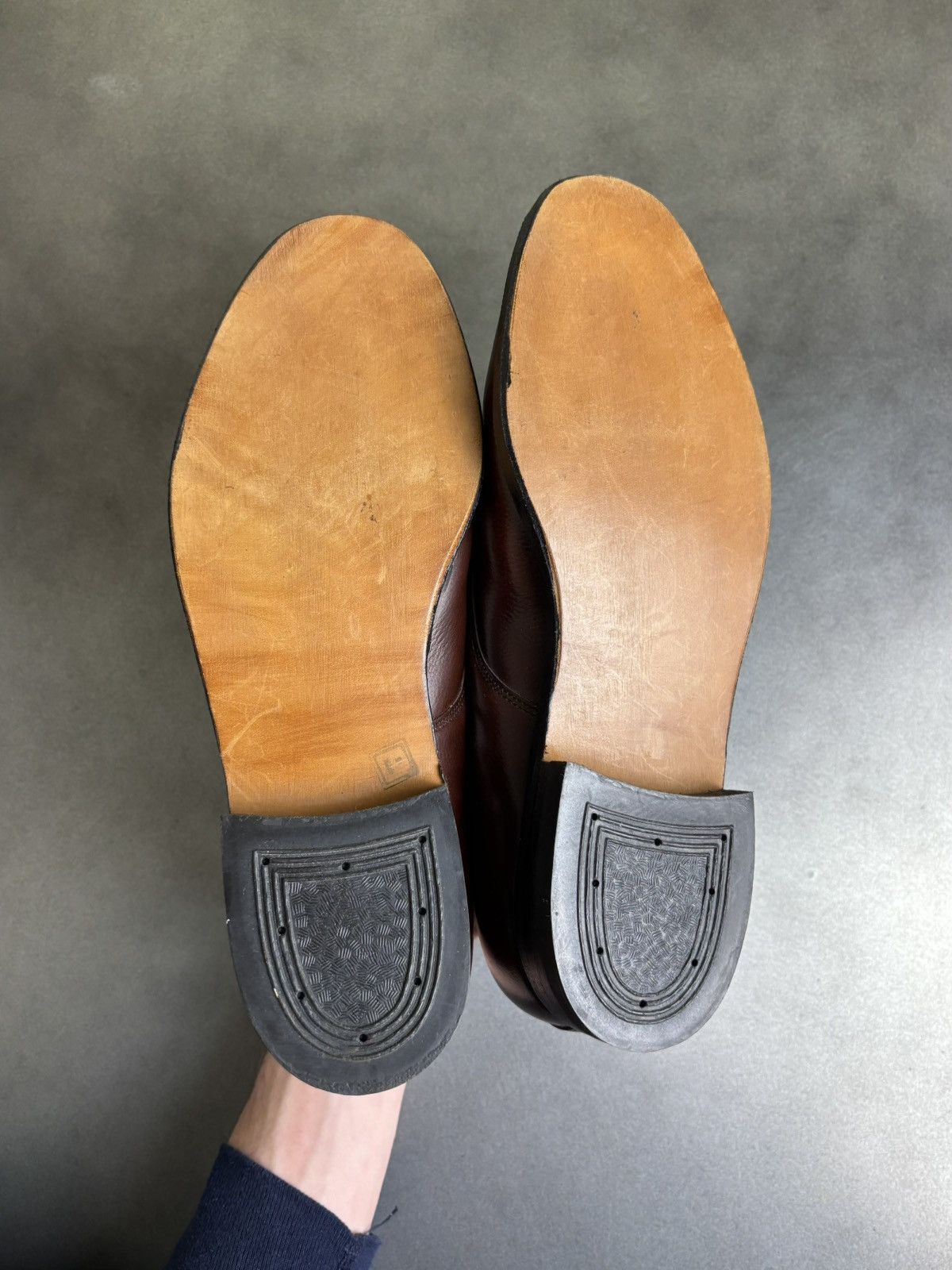 Eaton × Leather × Vintage 1960s Vintage Loafers 1970s Leather Moc Toe Size US 9 / EU 42 - 11 Thumbnail