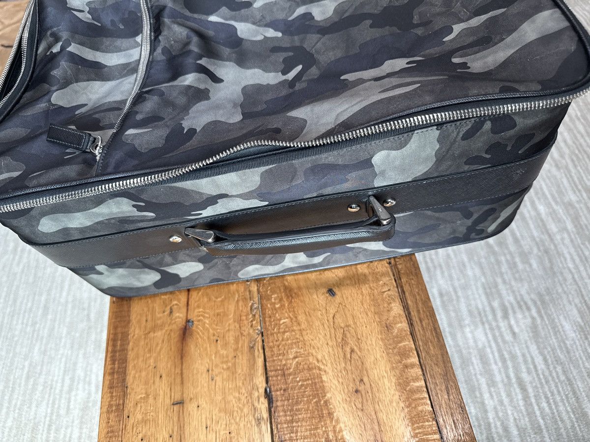 Prada Beautiful authentic travel luggage prada Size ONE SIZE - 5 Thumbnail