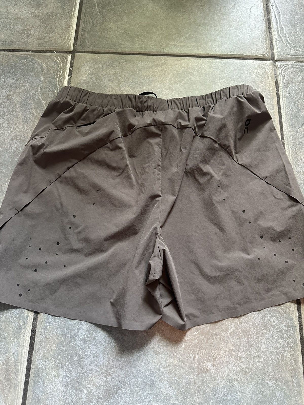 On × POST ARCHIVE FACTION (PAF) On PAF running shorts Size US 34 / EU 50 - 4 Thumbnail