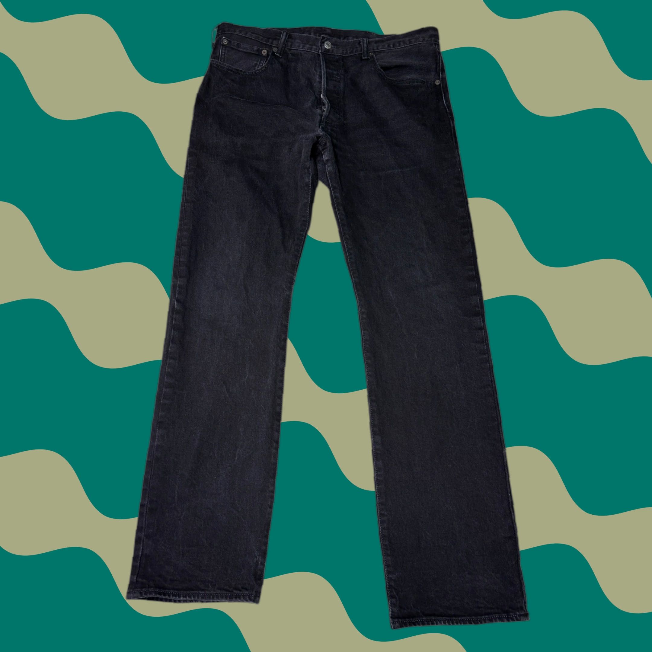 Vintage VINTAGE Levi Strauss 501 Black Button Fly Straight Leg Jeans Mens W38 L34 Size US 34 / EU 50 - 1 Thumbnail