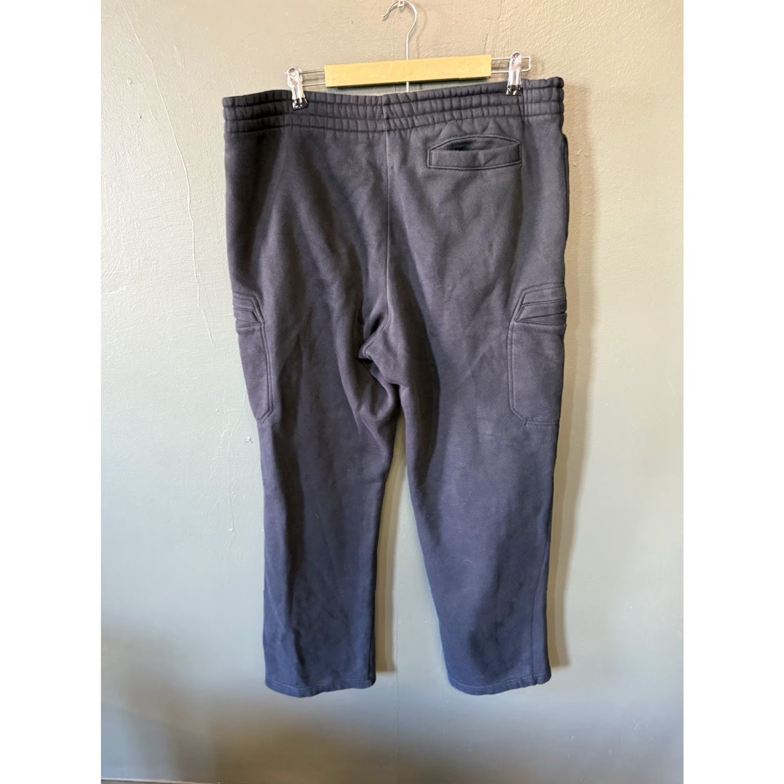 Nike VINTAGE Y2K Nike Sportswear Mens Black Cargo Sweatpants L Size US 33 - 2 Thumbnail