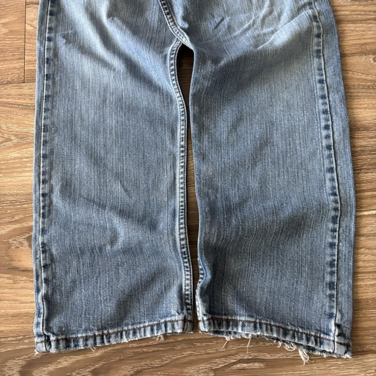 Levi's Crazy Vintage Y2K/2000s Light Wash Levis Essential Denim Jeans! 31x30 Size US 31 - 6 Thumbnail