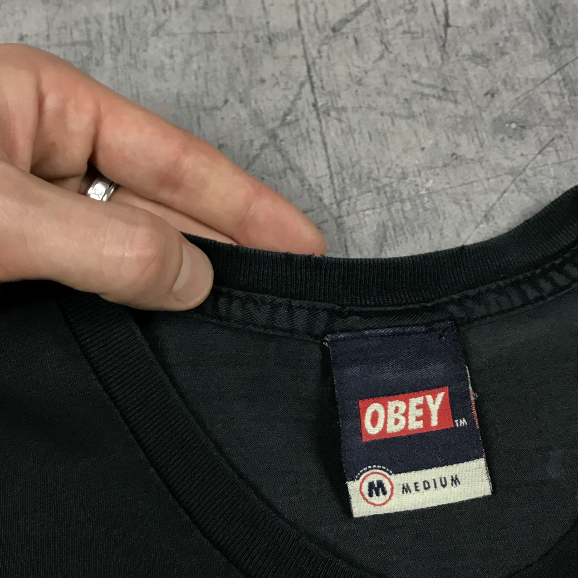 Obey Obey USA Graffiti Bridge Graphic Tee Size US M / EU 48-50 / 2 - 5 Thumbnail