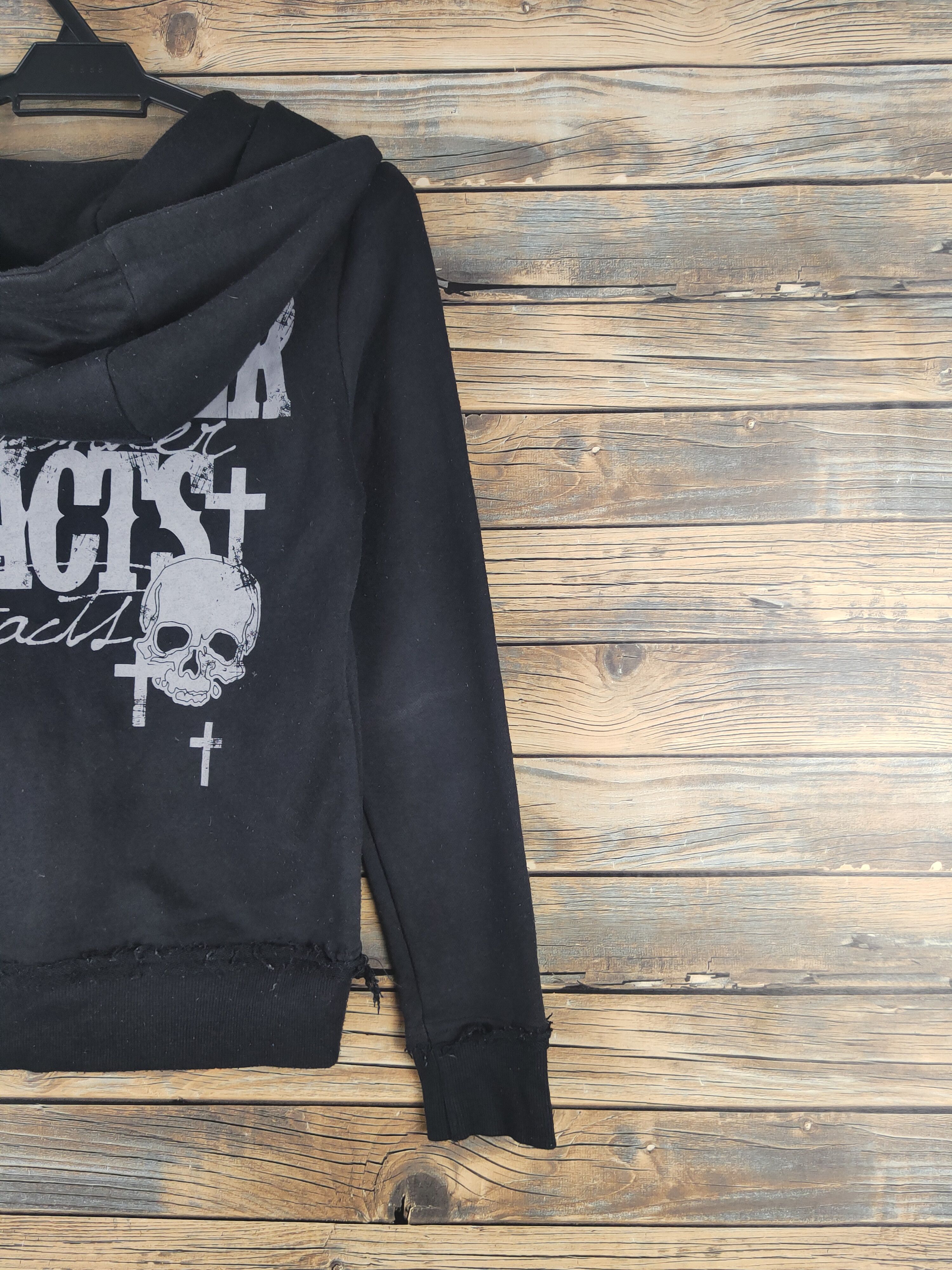Japanese Brand DL Wonder Facts skull Black Hoodie Sweaters #2517 Size US S / EU 44-46 / 1 - 12 Thumbnail
