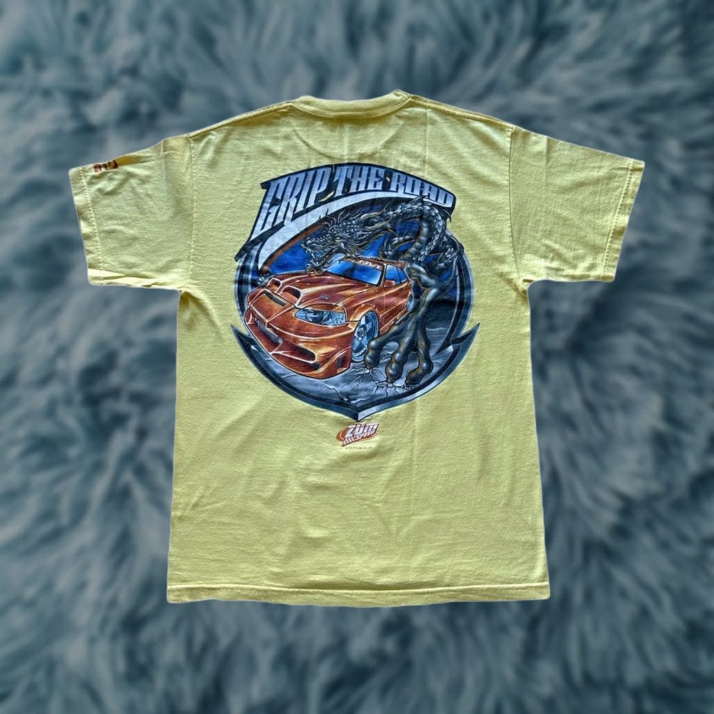 Vintage VINTAGE ODM Shirt Mens L Y2K Graphic Dragon Zum Speed Tank Car Grail JNCO Style T-Shirt Size US L / EU 52-54 / 3 - 1 Thumbnail