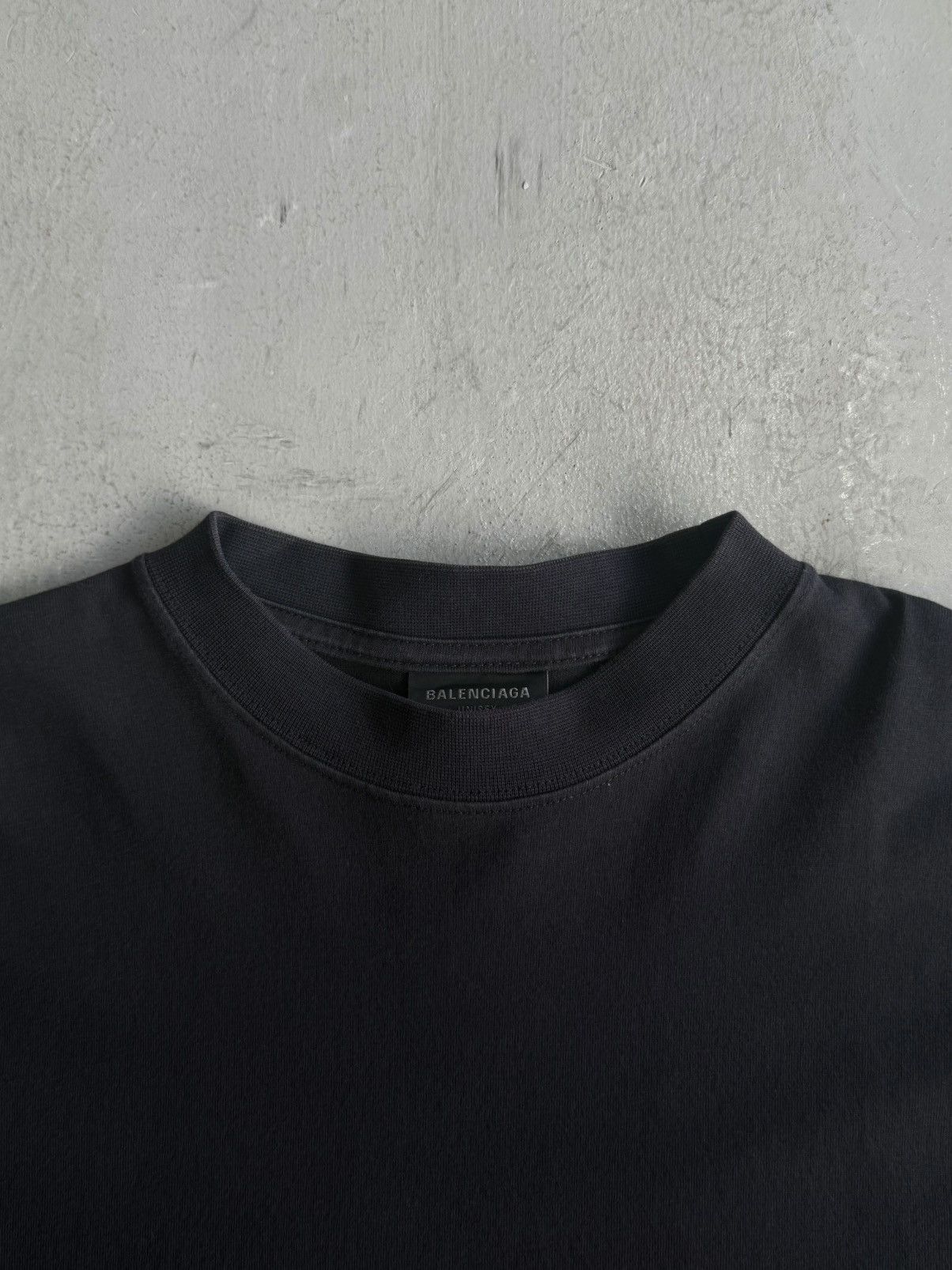 Balenciaga Balenciaga - Offshore Logo Tee Size US XXL / EU 58 / 5 - 7 Thumbnail