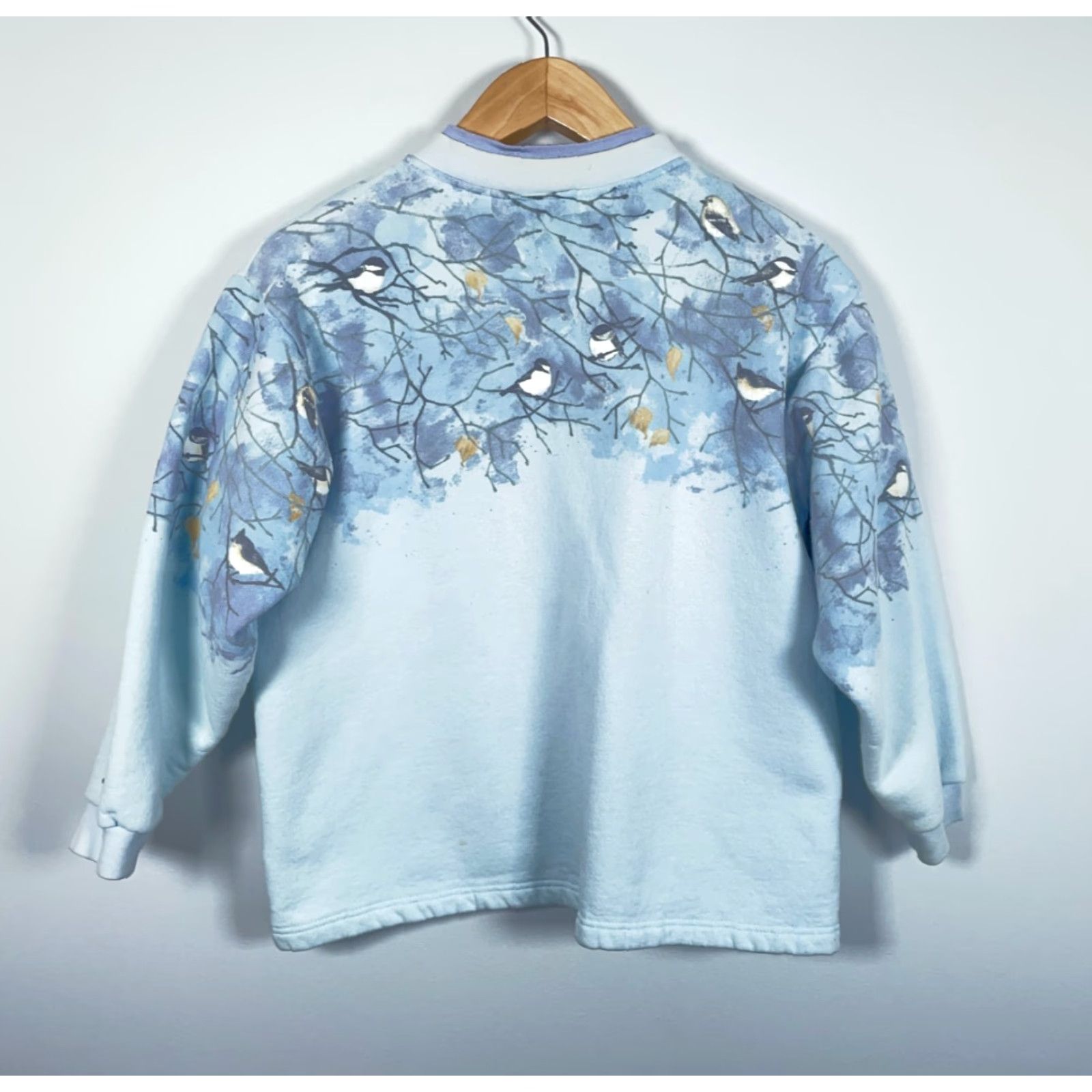 Vintage VINTAGE Artisans Sweatshirt Cardigan Women Large Blue AOP 90s Birds Nature Trees Graphic Print Free Shipping on 2nd Item Size L / US 10 / IT 46 - 2 Thumbnail