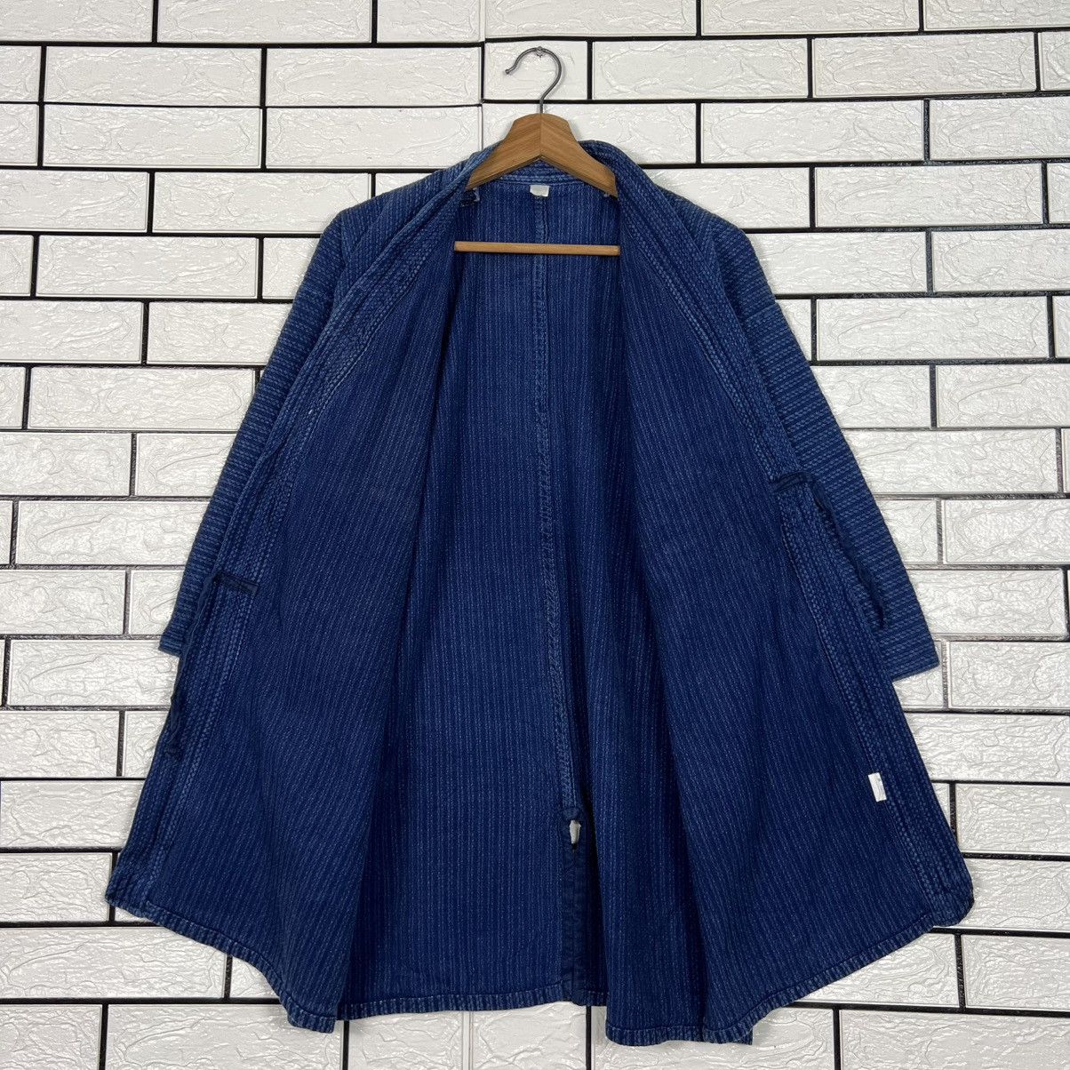 Vintage Japan Indigo Blue Sashiko Thick Weave Kimono #4149-C189 Size US L / EU 52-54 / 3 - 10 Thumbnail