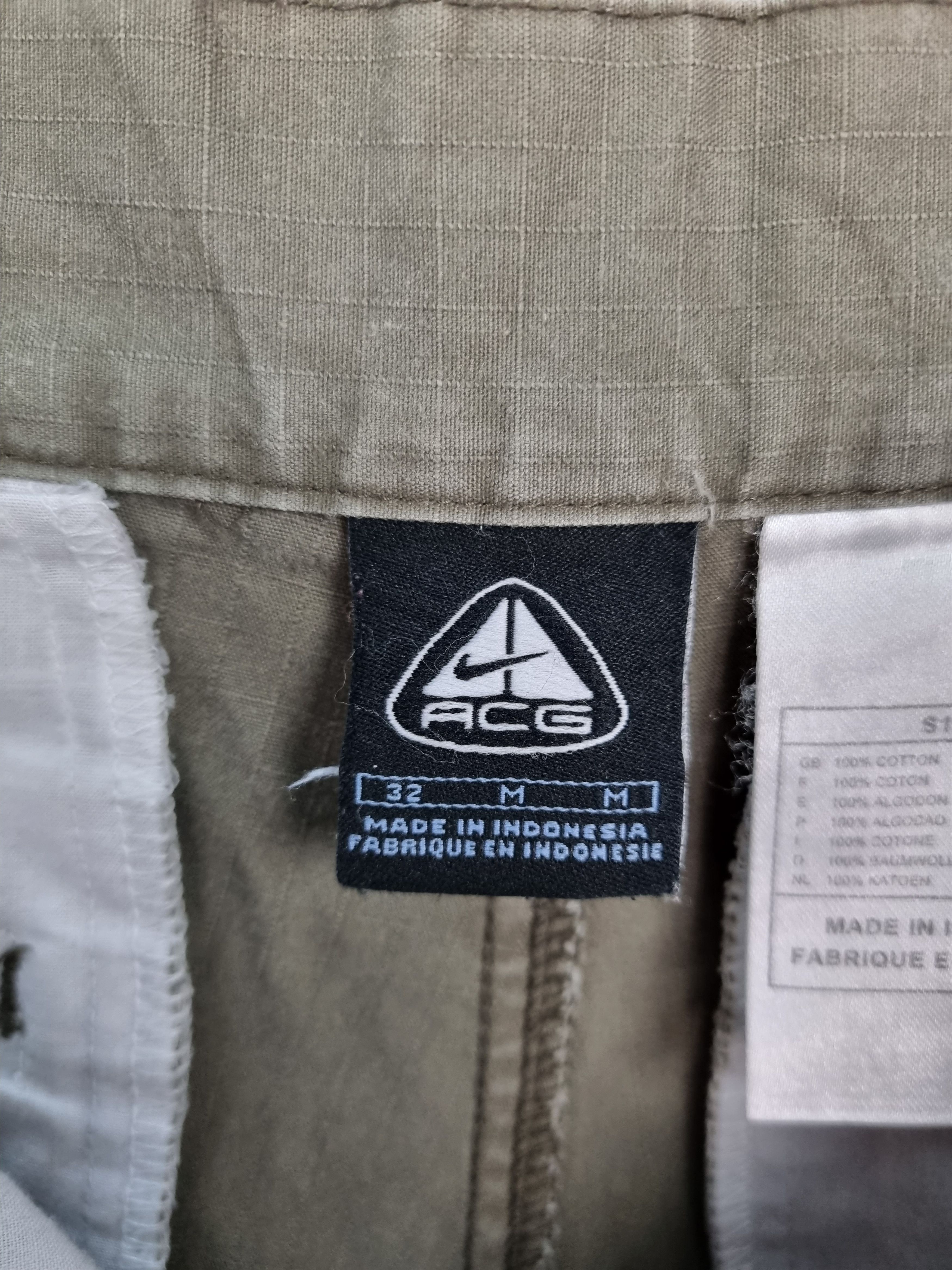 Nike × Nike ACG × Vintage Nike ACG Cargo Military Style Kaki Shorts Size US 31 - 9 Thumbnail