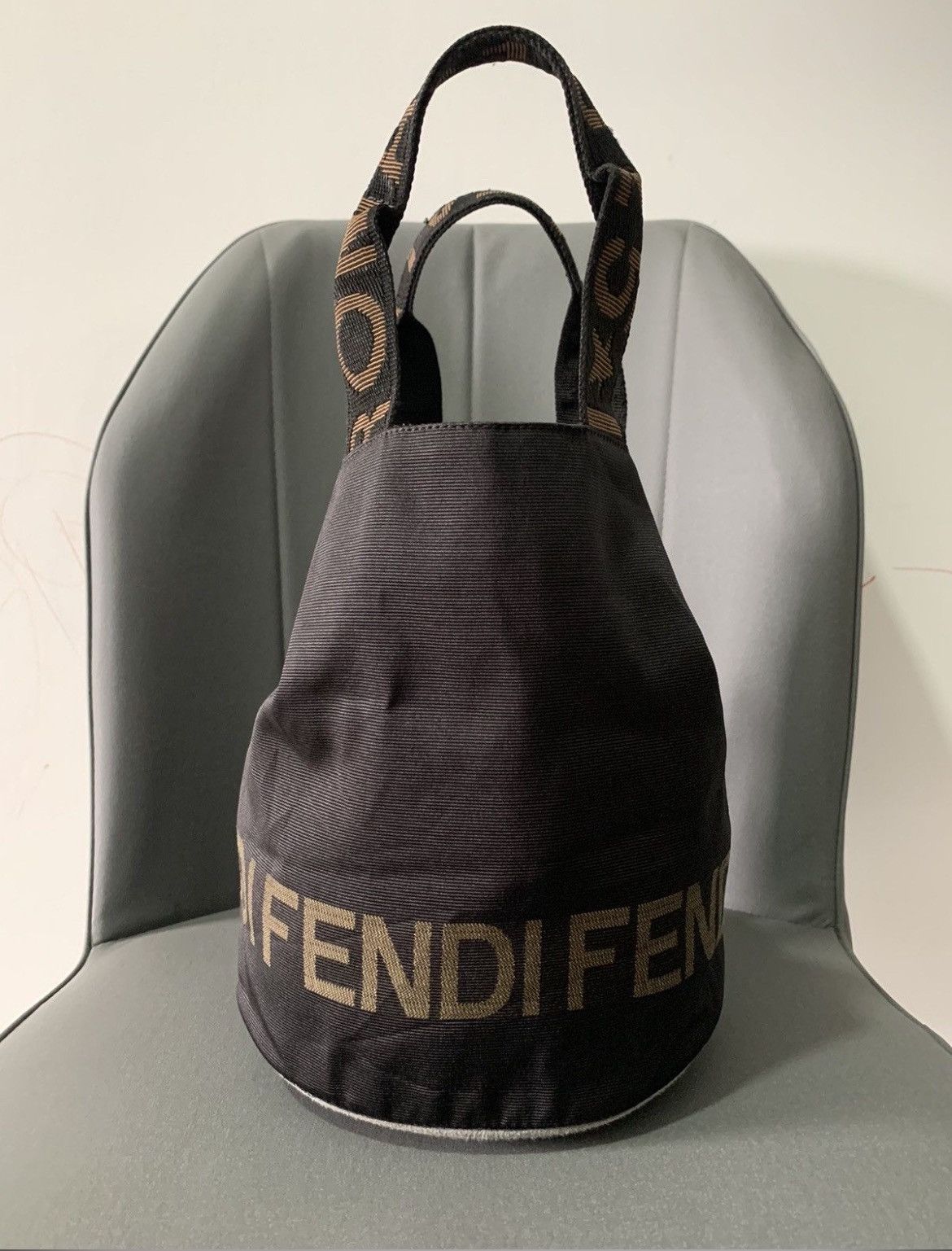 Fendi Black Fendi bucket bag Size ONE SIZE - 9 Thumbnail