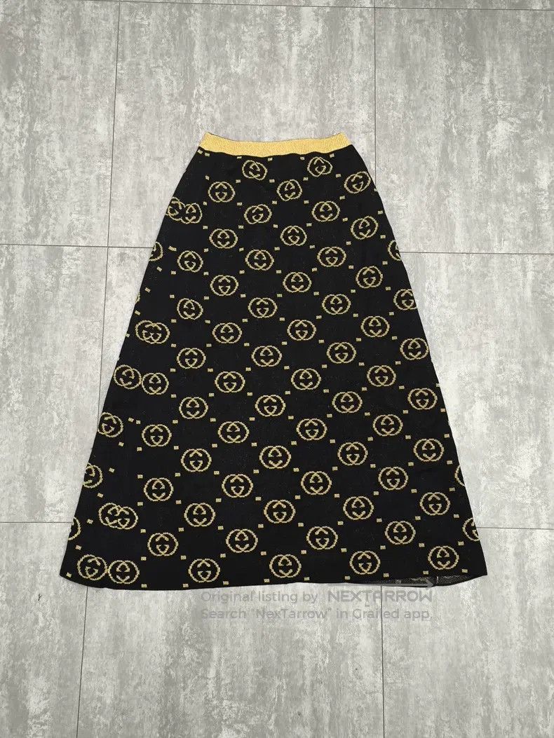 Gucci Gucci SizeXS Black and gold double G old flower knitted ski Size 42" / US 20 - 1 Thumbnail