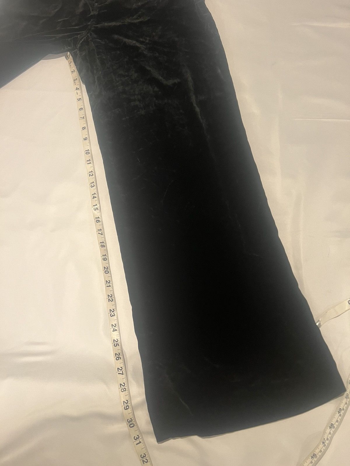 Saint Laurent Paris Saint Laurent velvet wide leg pants. 33. $1990 Size US 33 - 5 Thumbnail