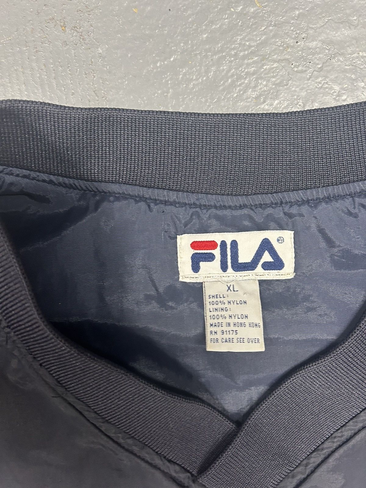 Fila × Vintage Crazy Vintage Y2K Essential Navy Fila Pullover Windbreaker Size US XL / EU 56 / 4 - 2 Thumbnail