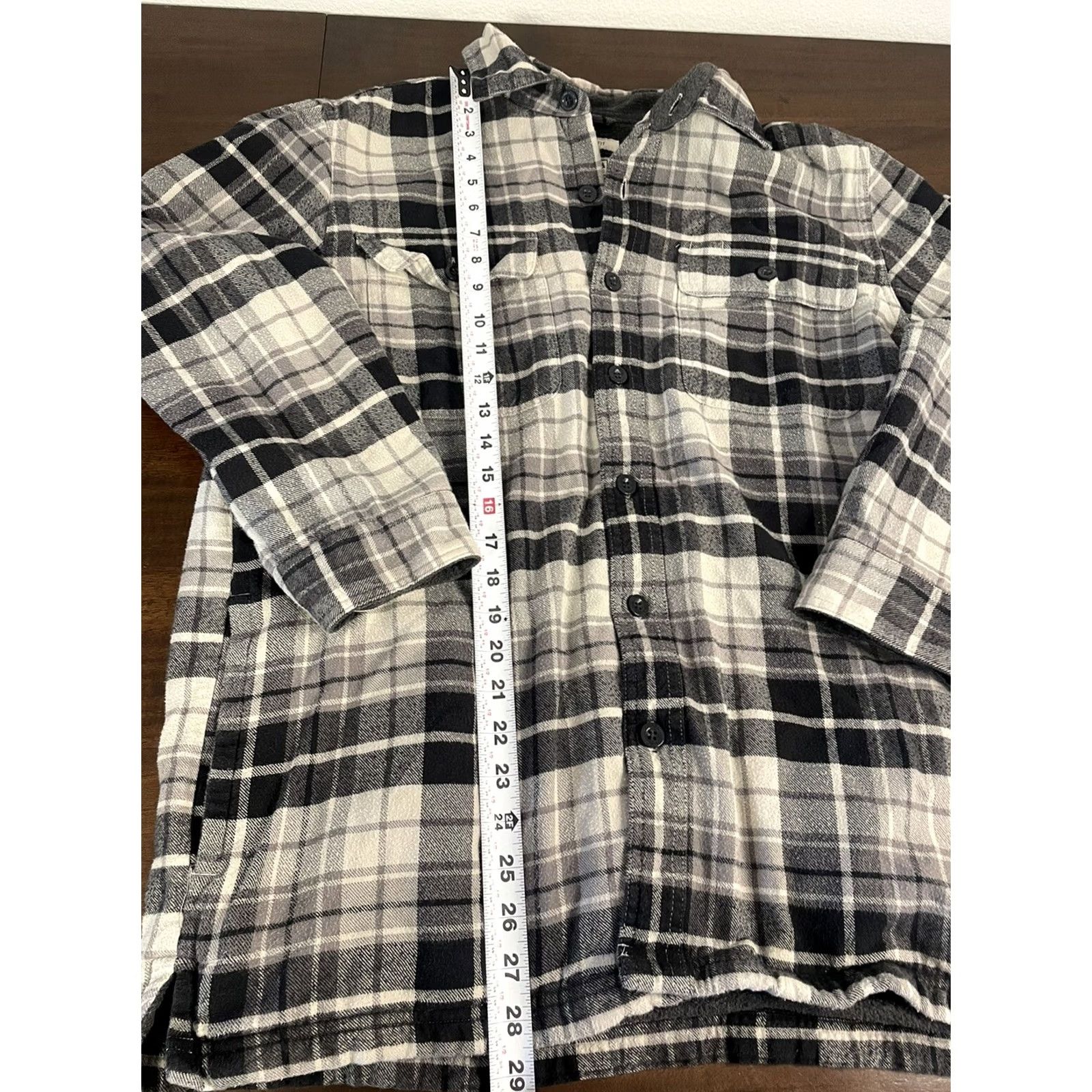 Vintage LL Bean Mens Flannel Shirt Size M Plaid Black White Button Up Traditional Fit Size US M / EU 48-50 / 2 - 6 Thumbnail