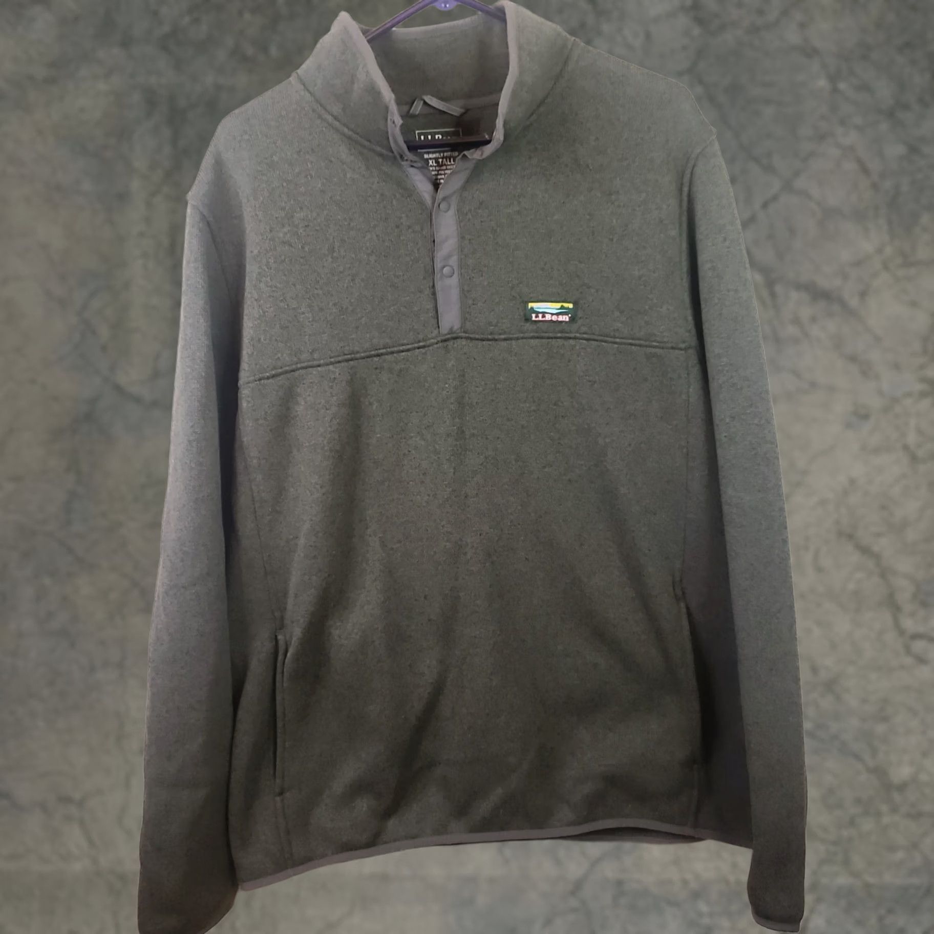 Vintage LL Bean Sweater Men's L Gray Knit Quarter Snap Pullover 502793 Knit Style Pockets Mock Neck Button/Pull 1/4 Snap Vintage No N/A Size US L / EU 52-54 / 3 - 1 Thumbnail