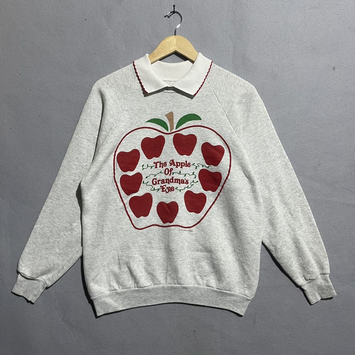 Fruit Of The Loom Vintage 1991 Fruit of the Loom Grandma Apple Sweatshirt Size M / US 6-8 / IT 42-44 - 1 Thumbnail