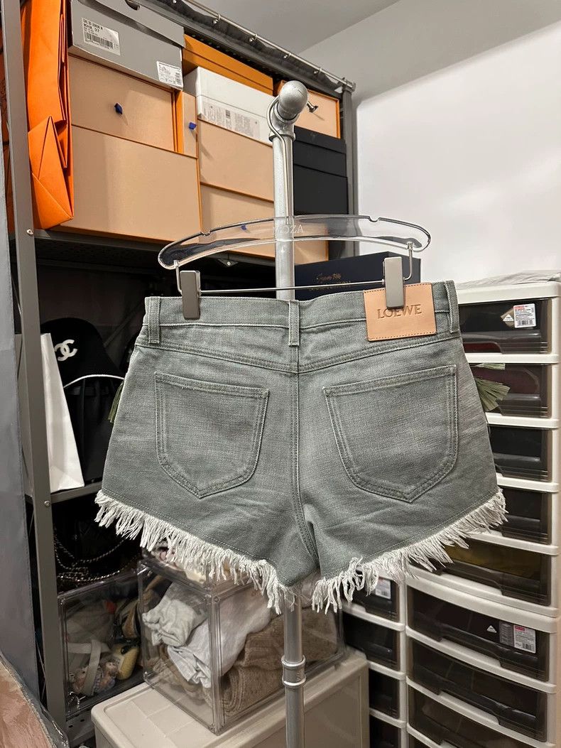 Loewe LOEWE Water-washed tassel details zipper midwaist casual s Size 24" / US 00 / IT 34 - 2 Thumbnail