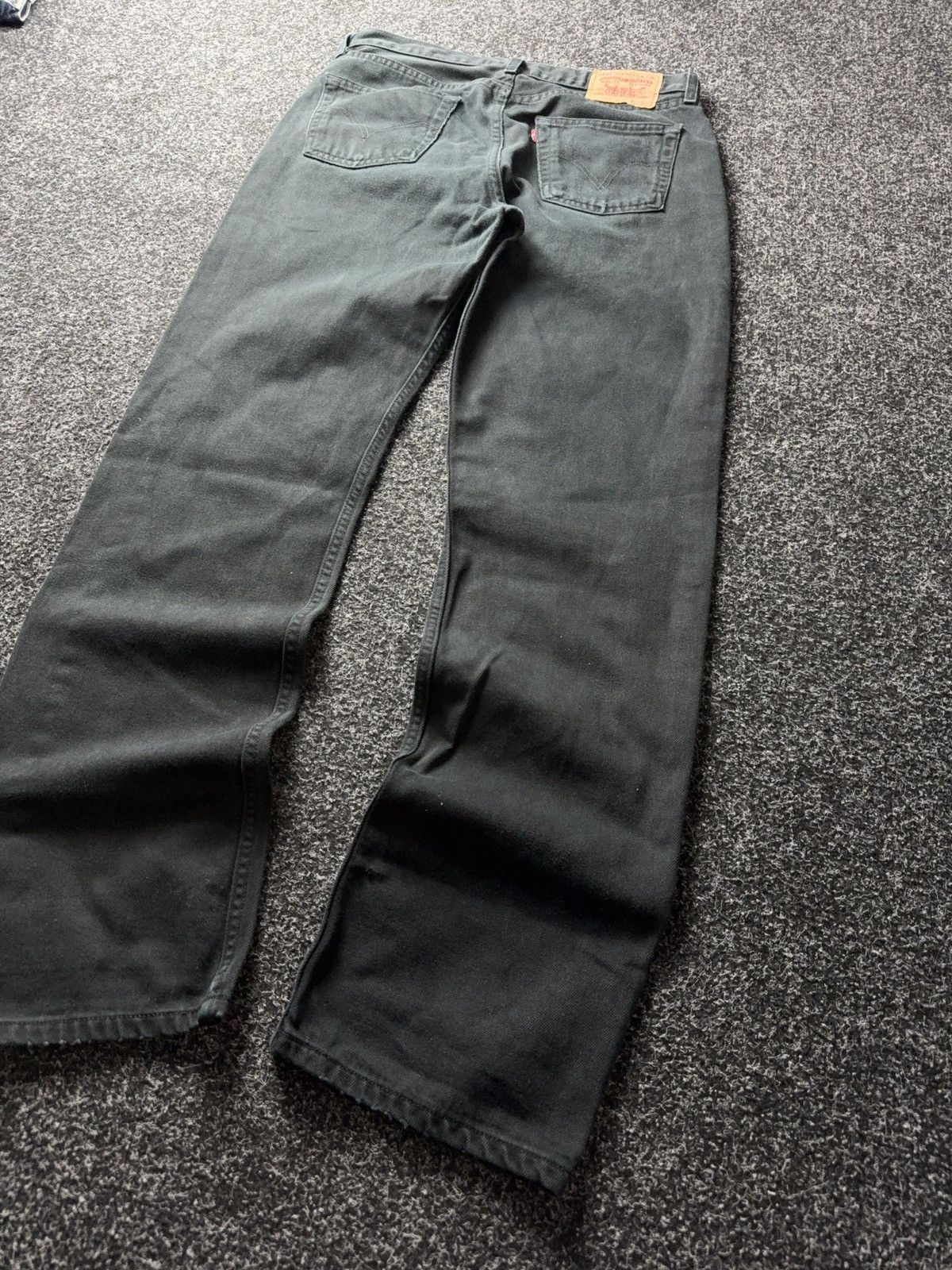 Levi's Vintage Clothing 90s Levis 751 USA Black Faded Distressed Denim Jeans Vintage Size US 33 - 12 Thumbnail