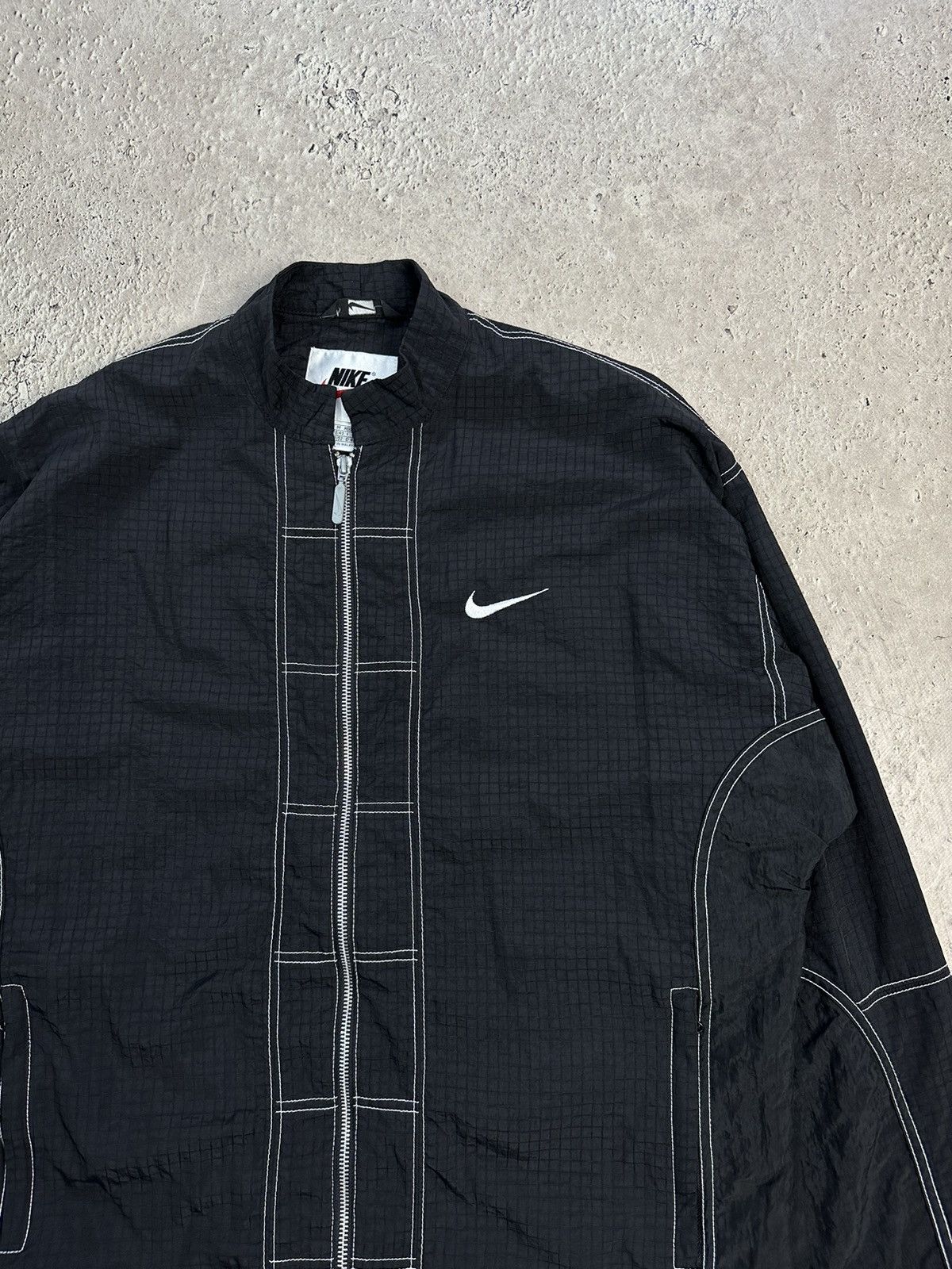 Nike × Vintage Vintage Nike Y2K Nylon Jacket Drill Embroidered Big Logo Size US M / EU 48-50 / 2 - 13 Thumbnail