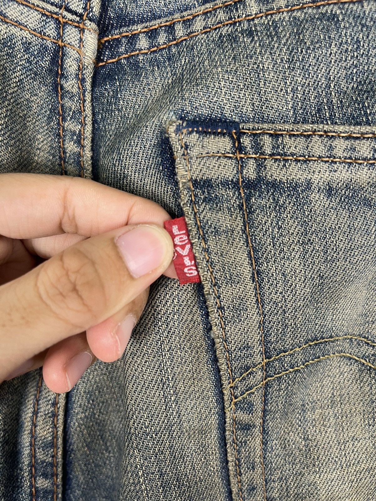 Levi's Vintage Levis 503 Selvedge Rusty Ripped Denim Jeans Size US 32 / EU 48 - 16 Thumbnail