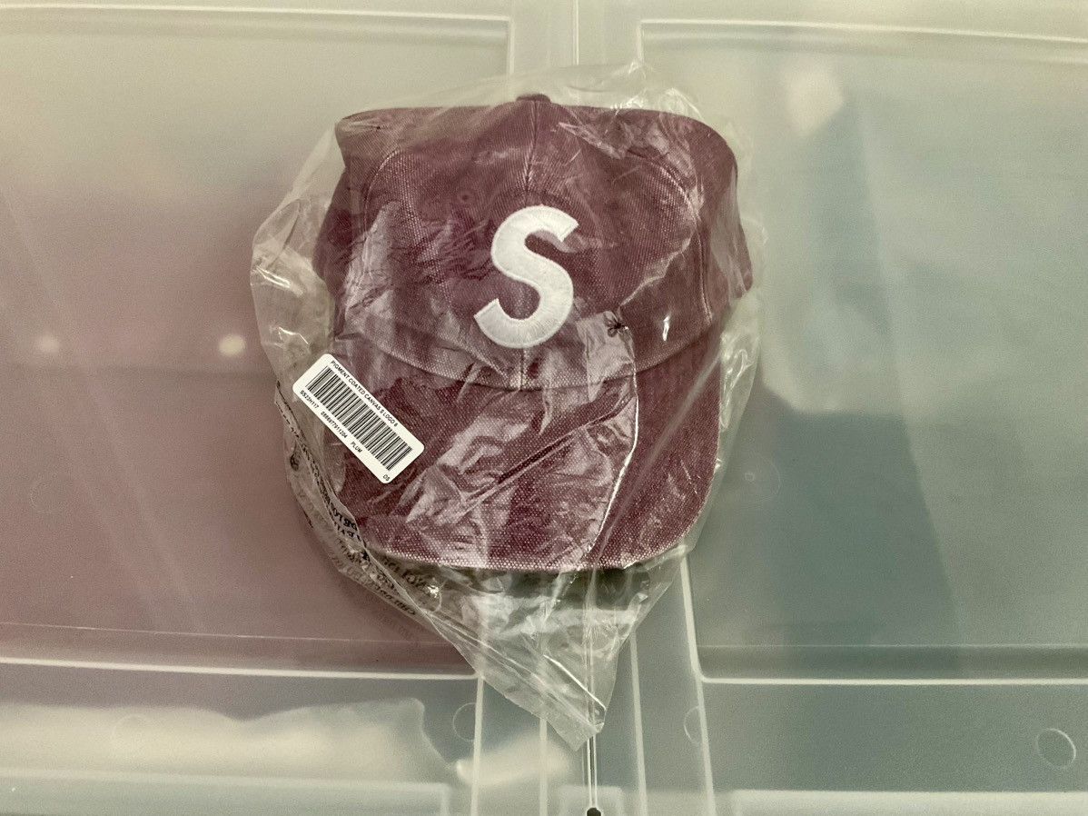 Supreme SS23 - Pigment Coated Canvas S-Logo 6 Panel - Plum Size ONE SIZE - 1 Thumbnail