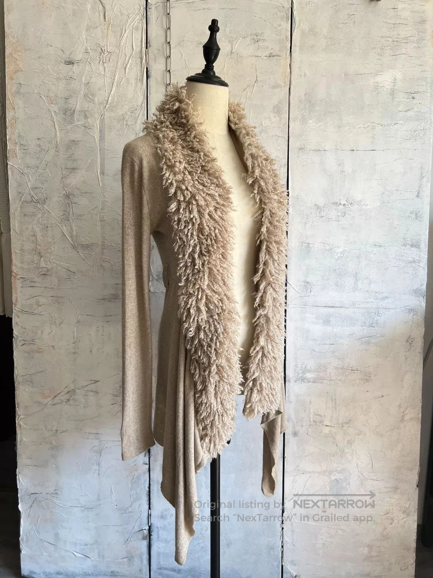 Other Vintage Wool Cardigan w/ Curly Fur Collar. Size M / US 6-8 / IT 42-44 - 8 Thumbnail