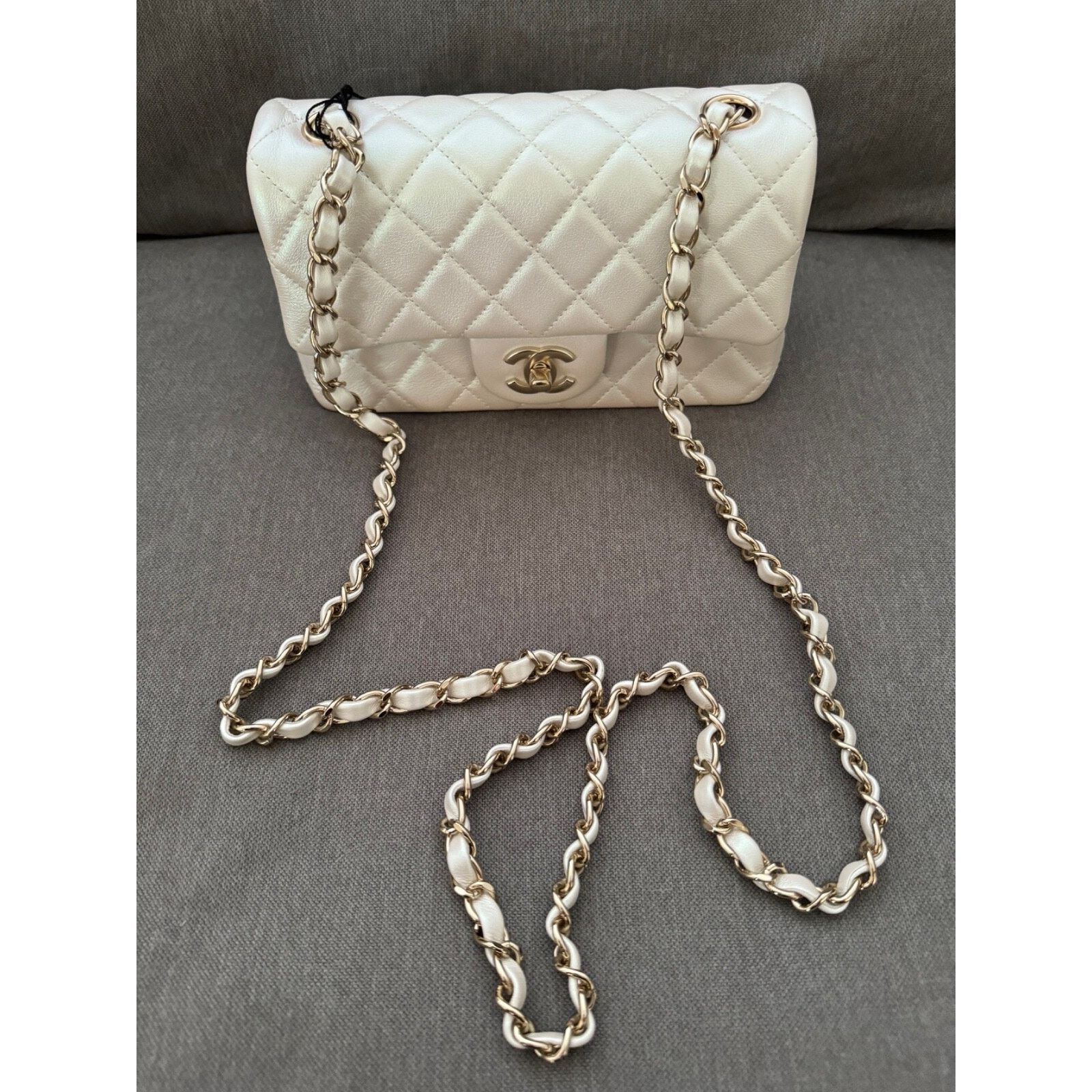 Chanel Chanel White Mini Flap CC Quilted Chain Crossbody Bag Size ONE SIZE - 10 Thumbnail
