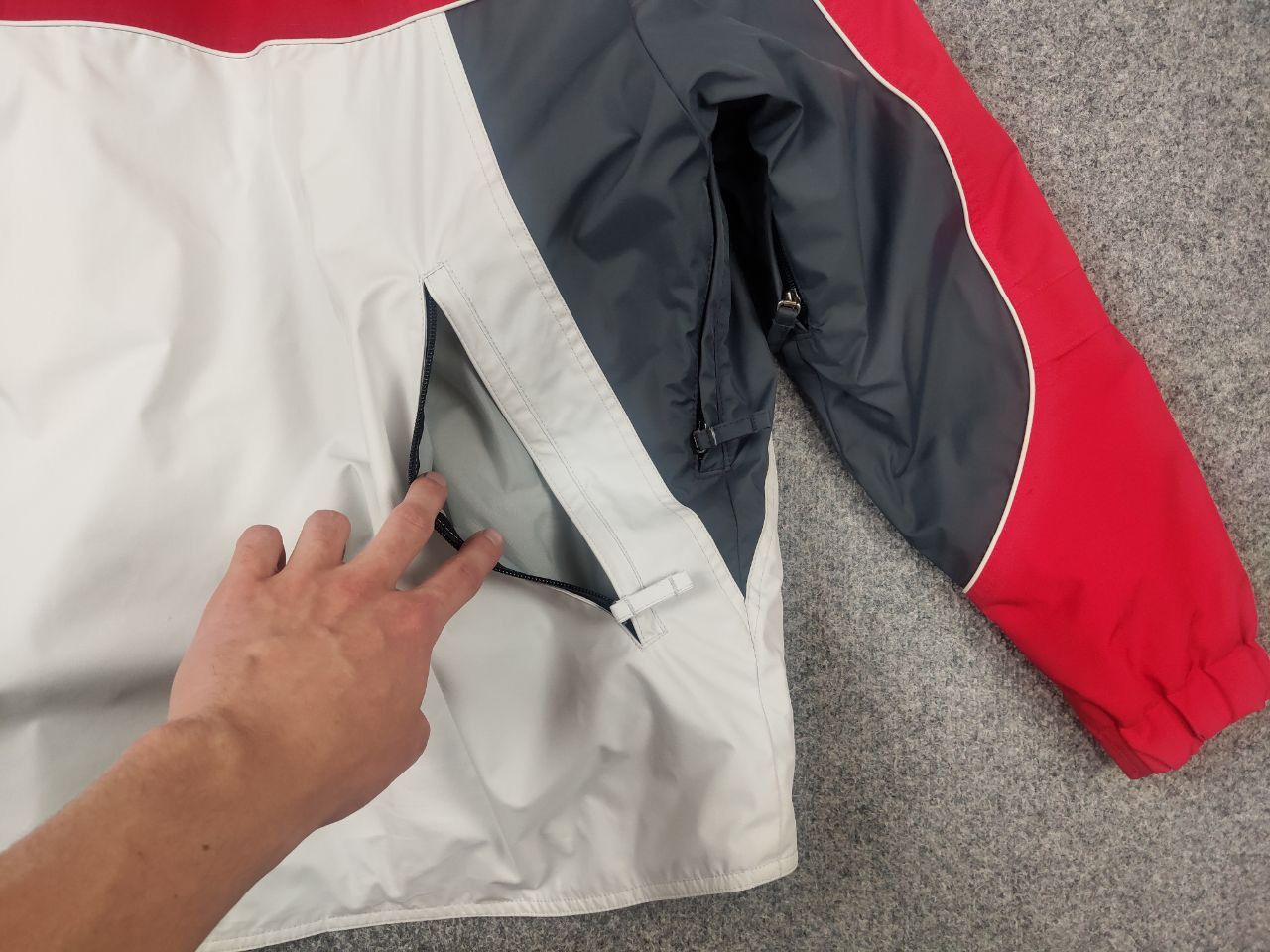 Descente Descente Airdrive Ski Zip insulated Jacket combined red Size US M / EU 48-50 / 2 - 11 Thumbnail