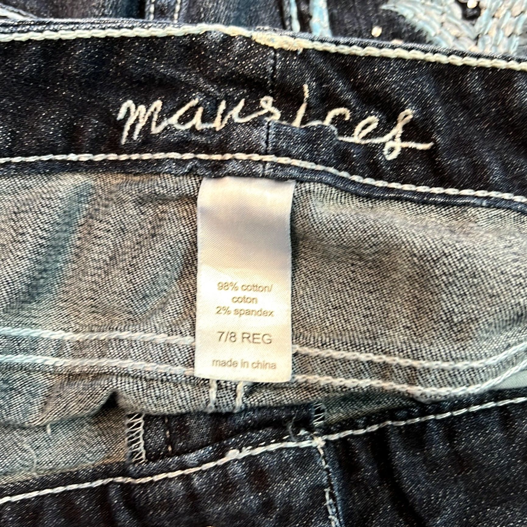 Vintage Maurices Skirt Mini Denim Blue 7/8R Adult Women Casual Embroidered Flat Front Stretch 98% Cotton 2% Spandex Size 28" / US 6 / IT 42 - 4 Thumbnail