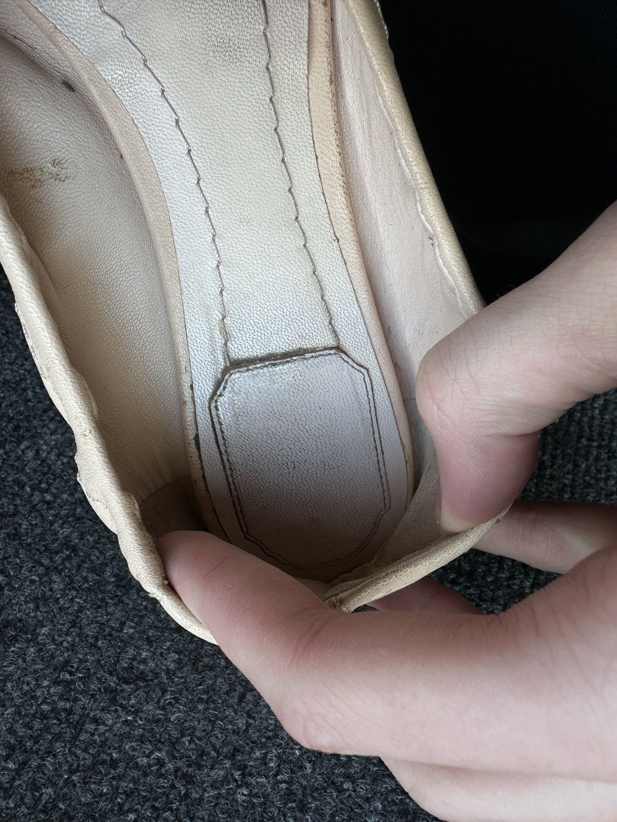 Dior GRAIL🚨 DIOR CHRISTIAN BEIGE Leather Ballet Flats luxury Size US 6.5 / IT 36.5 - 18 Thumbnail