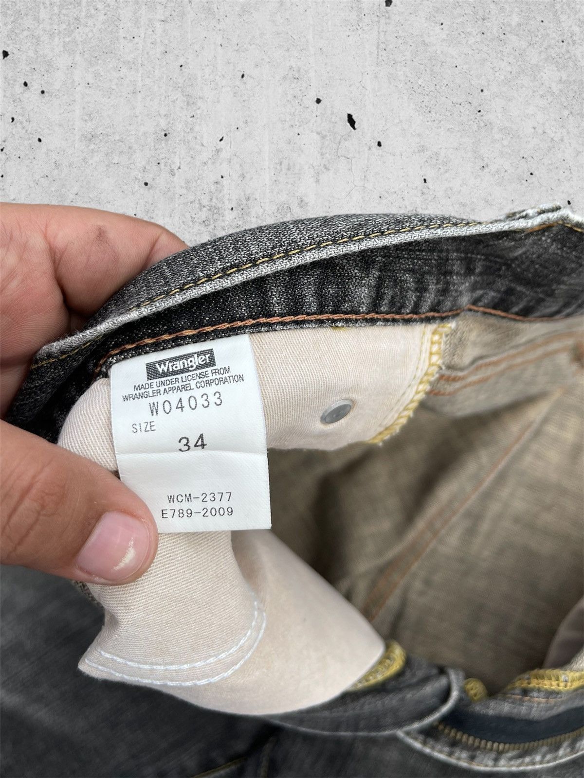 Jean × Wrangler 🔥 Wrangler Black Distressed Denim W34 🔥 Size US 34 / EU 50 - 6 Thumbnail