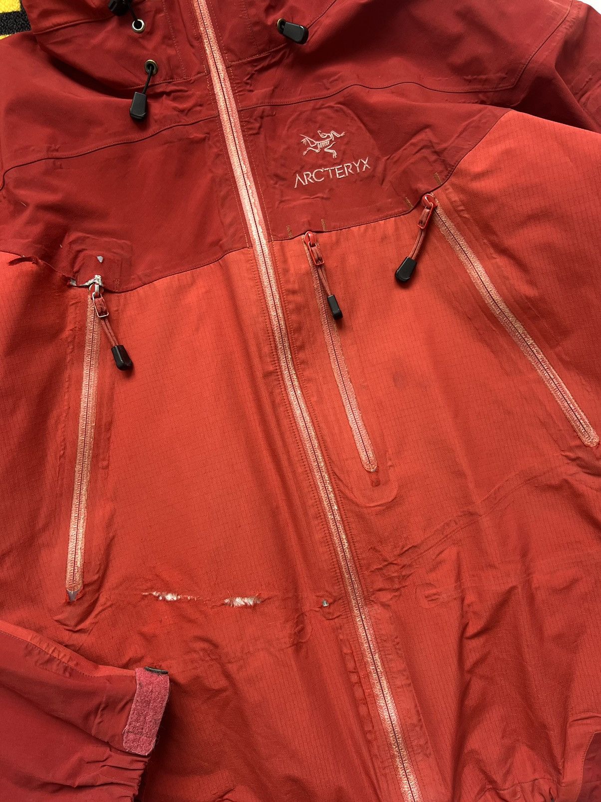 Arc'teryx 🔥Vintage 2004 Arcteryx Theta SV Sangria Red Gore-Tex Jacket Size US XL / EU 56 / 4 - 7 Thumbnail