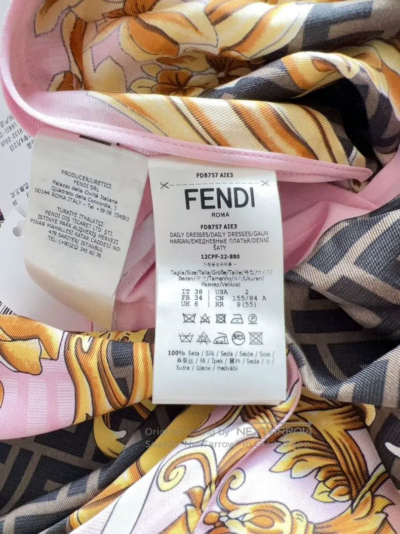 Fendi Fendi Exquisite Dress, 100% Mulberry Silk Size XS / US 0-2 / IT 36-38 - 5 Thumbnail