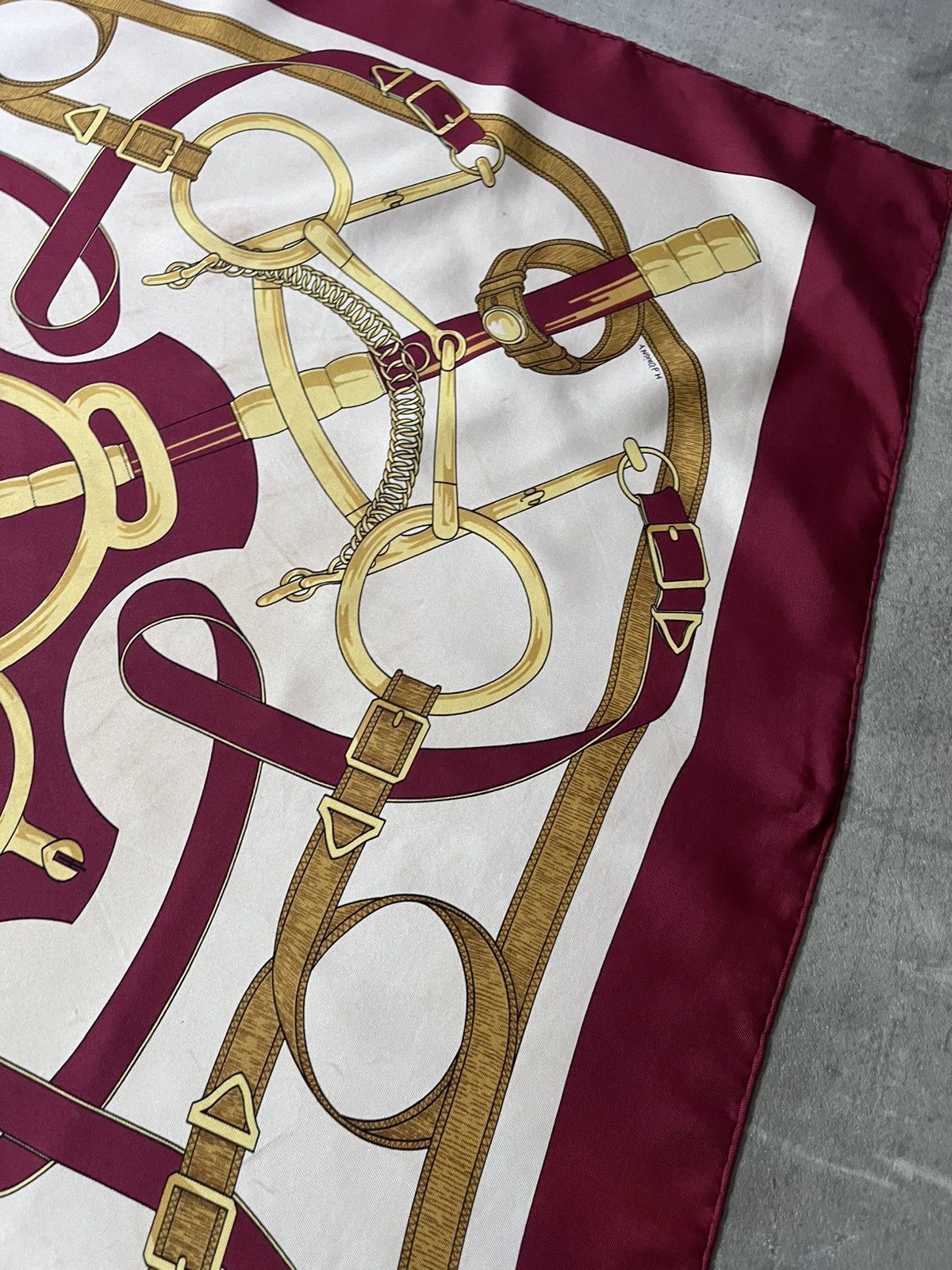 Hermes Hermes ''Eperon d'Or'' silk red scarf Size ONE SIZE - 10 Thumbnail