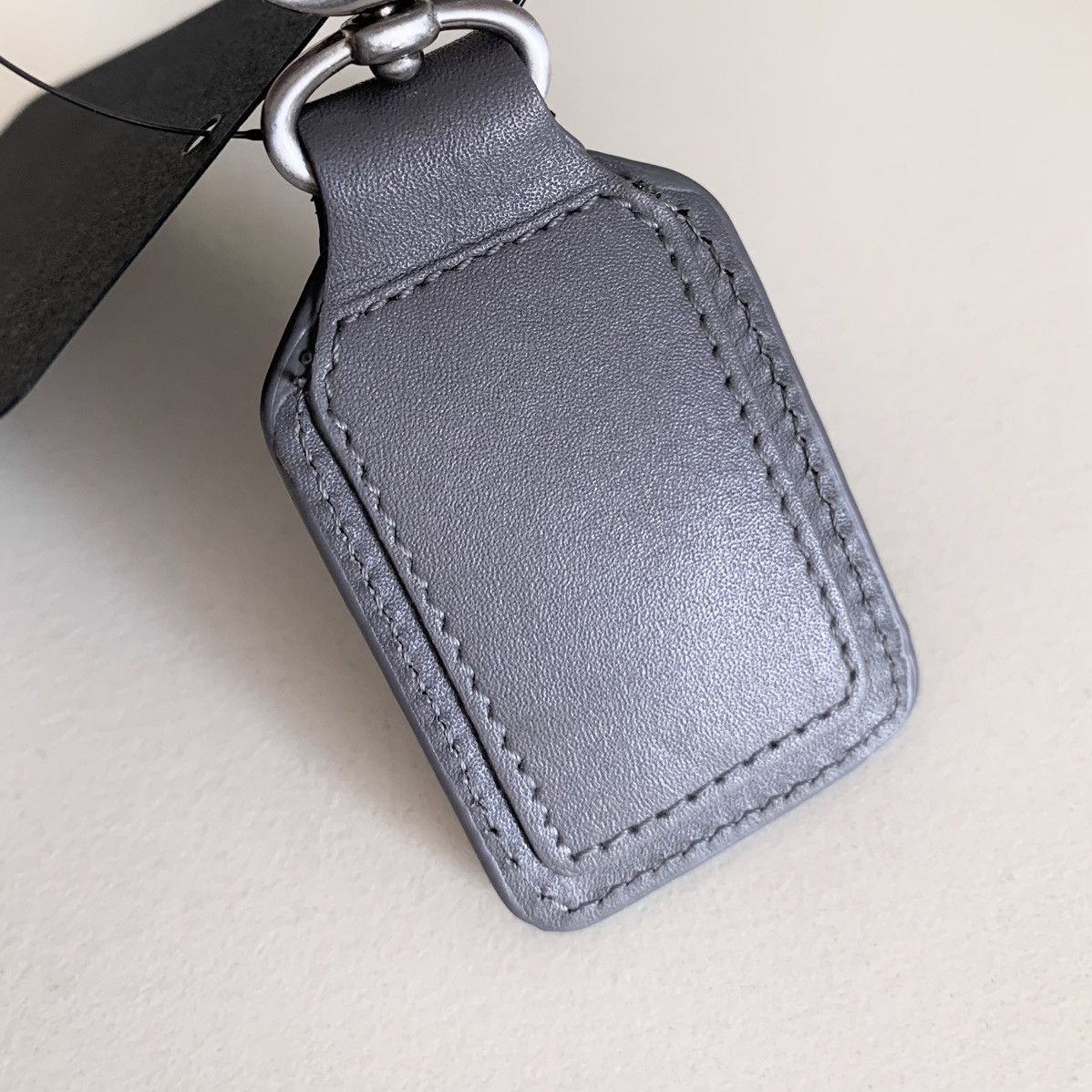Mercedes-Benz Mercedes Benz Italian leather Size ONE SIZE - 9 Thumbnail