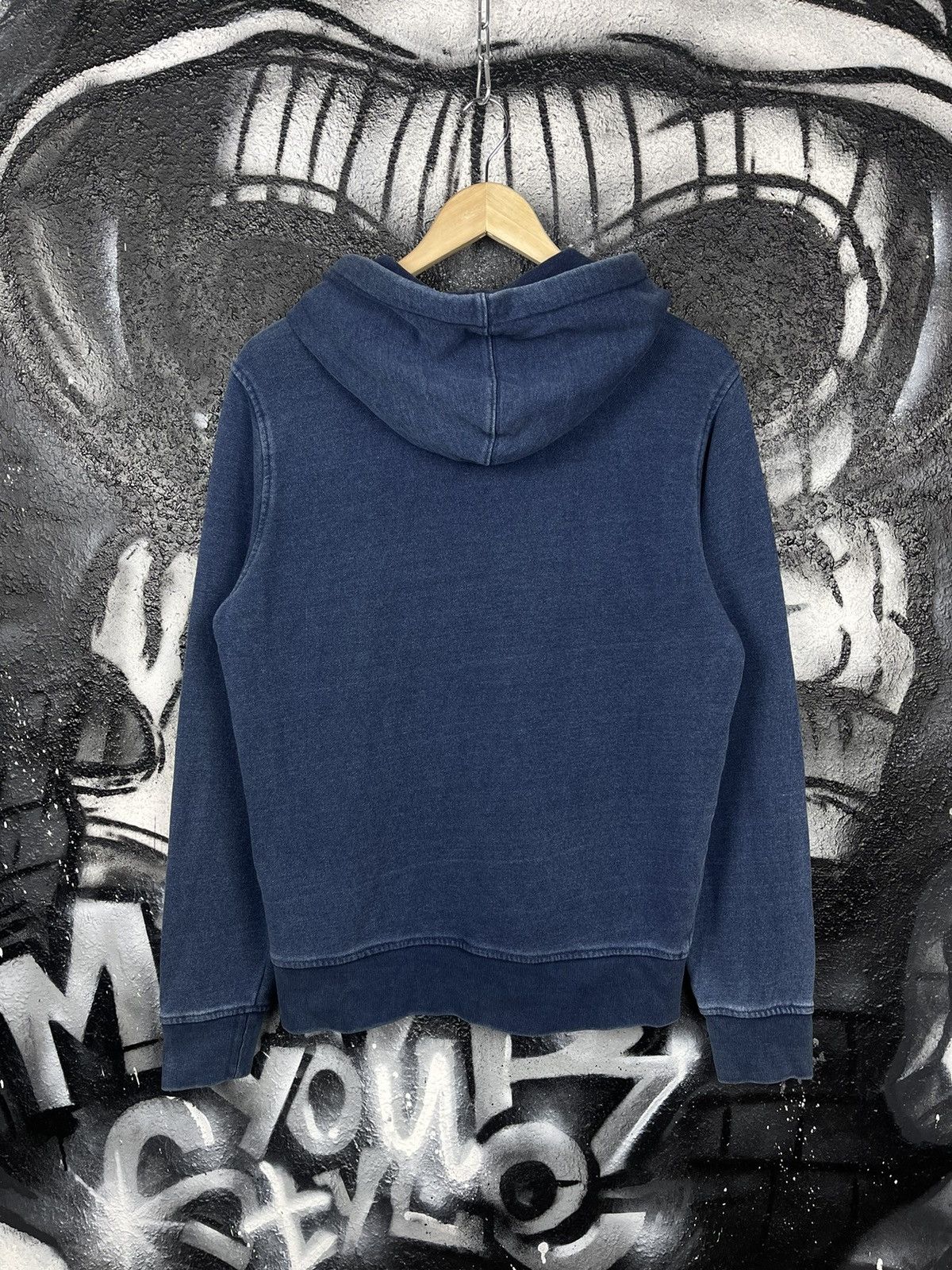 Gap × Vintage GAP Big Logo Denim Style Hoodie Size US S / EU 44-46 / 1 - 7 Thumbnail